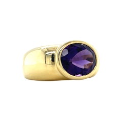 Vintage Amethyst East-West Bezel Set Solitaire Ring, 18 Karat Yellow Gold