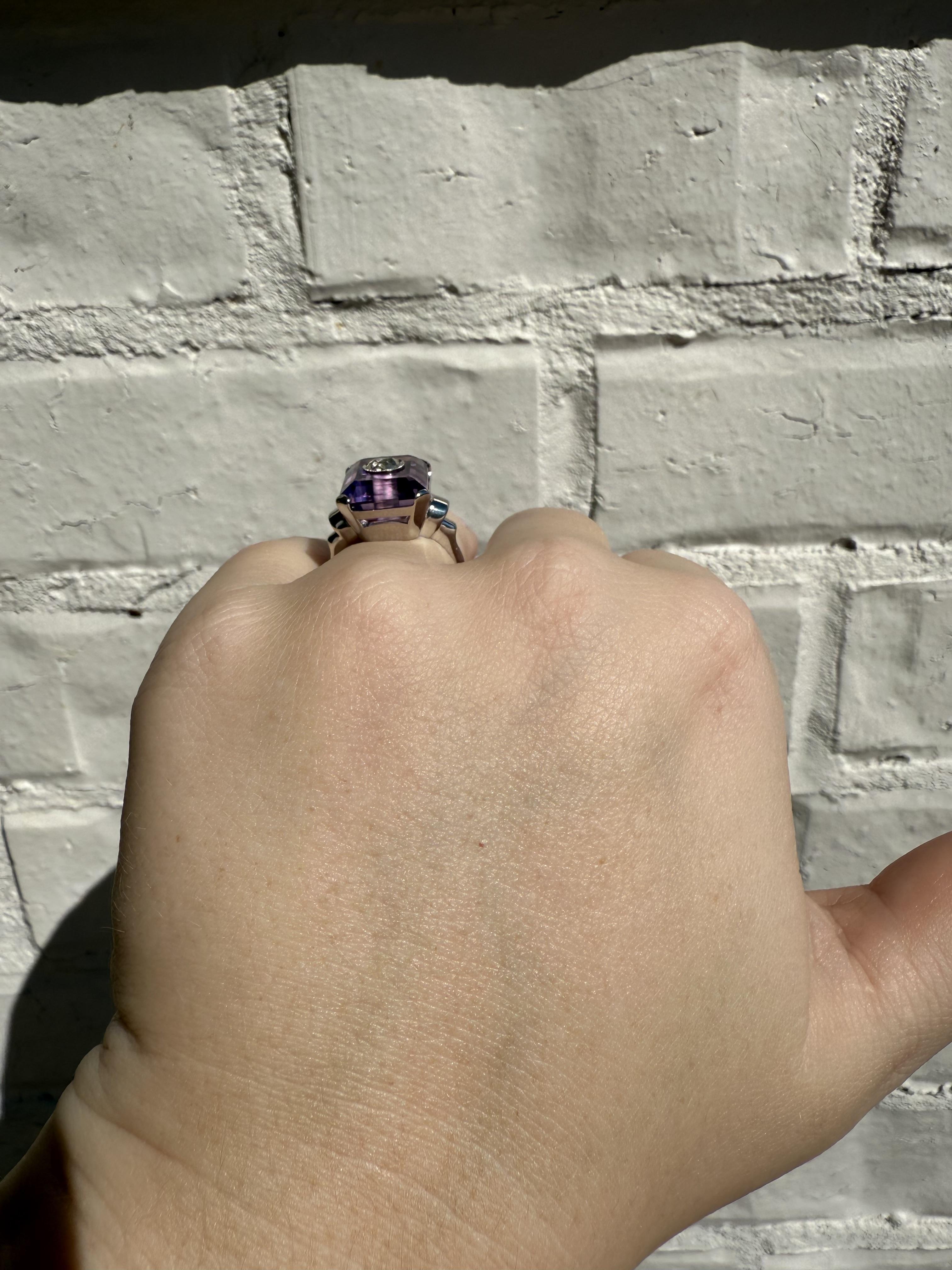Vintage Amethyst & Old Mine Cut Diamant Illusion Set Cocktail Ring (Art déco) im Angebot