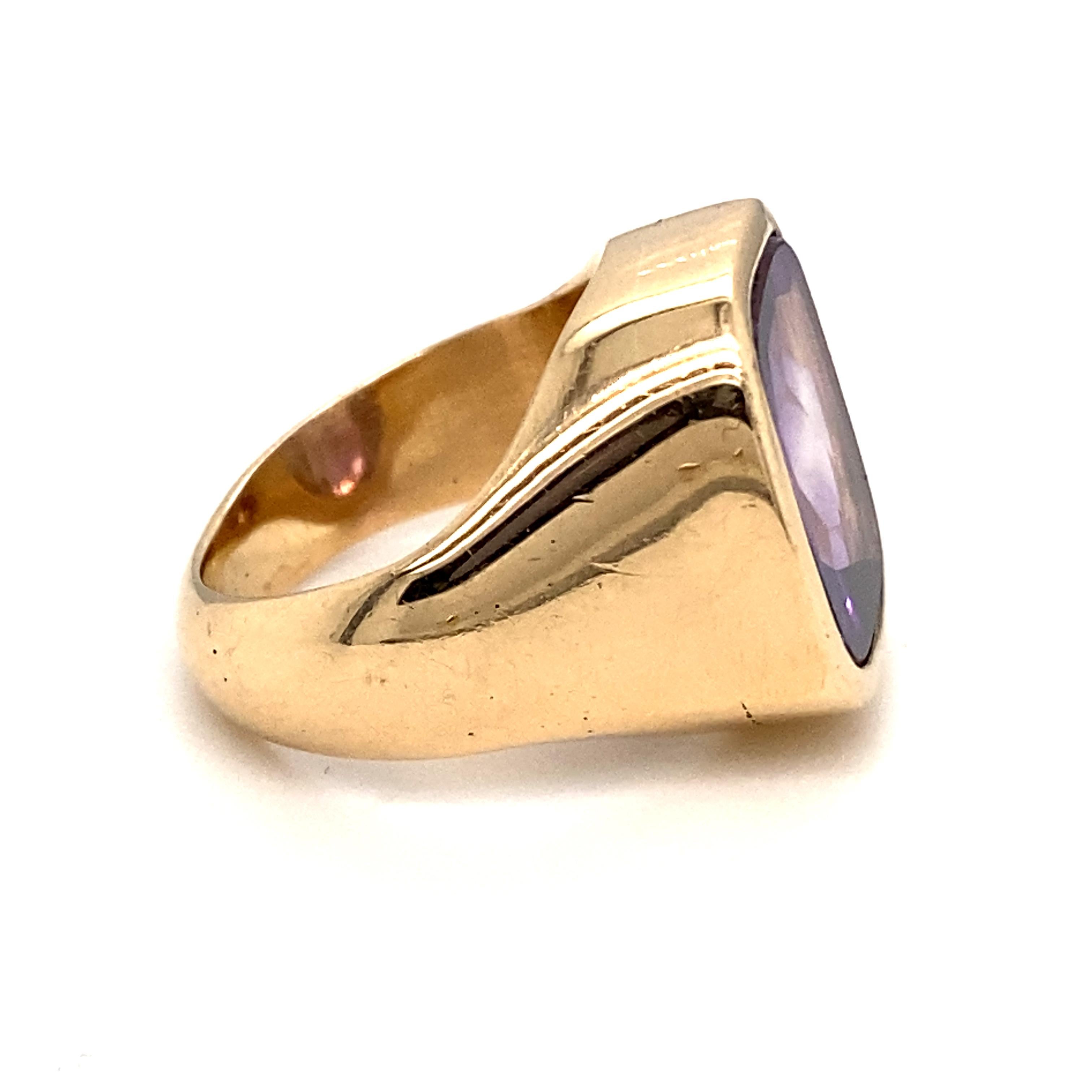 Siegelring aus 14 Karat Gelbgold mit Amethyst (Retro)