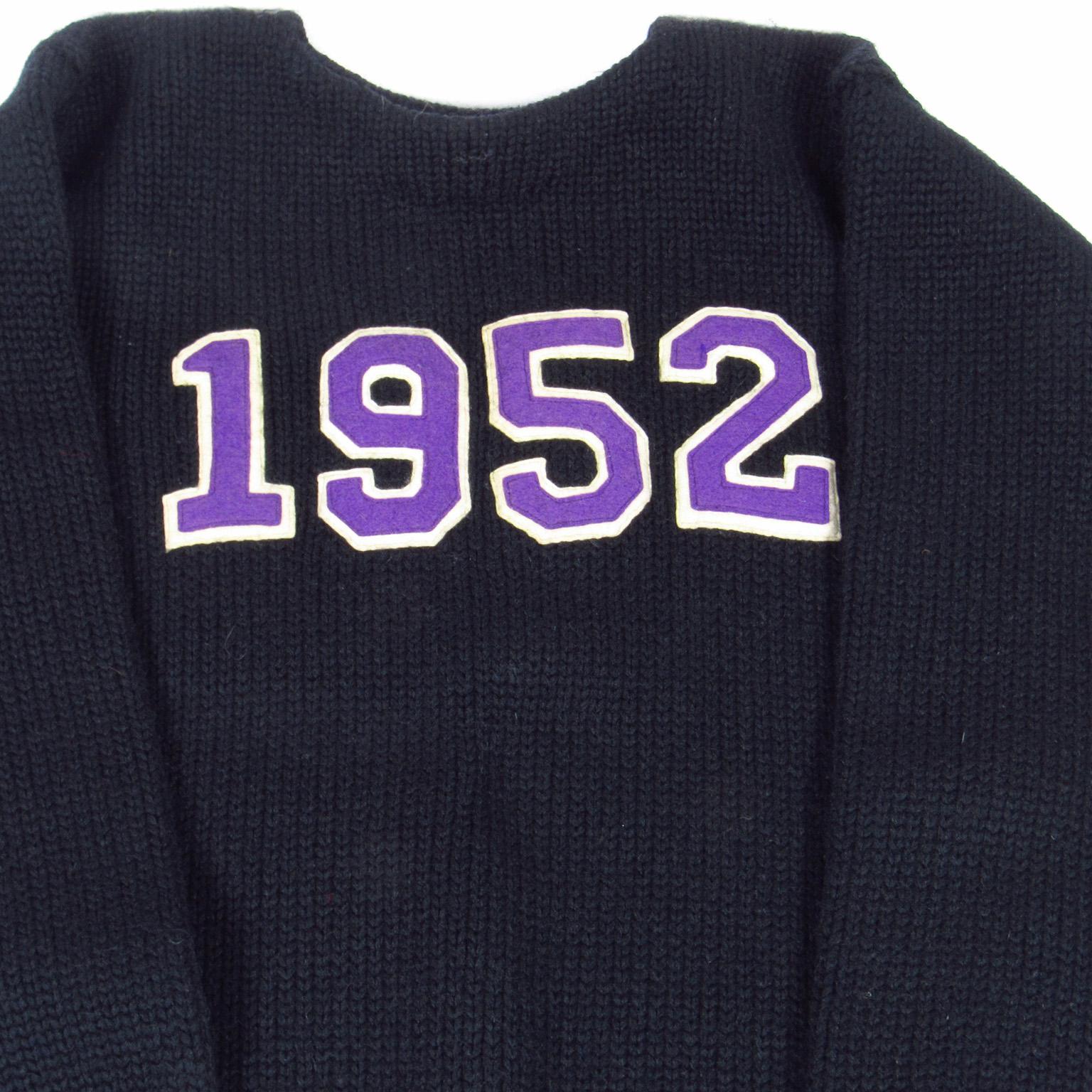 American Vintage Amherst College Class of 1952 Black Sweater For Sale