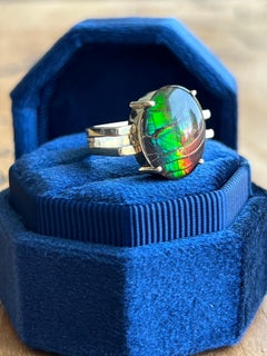 Vintage Ammolite 18k Yellow Gold Euro Shank Cocktail Ring