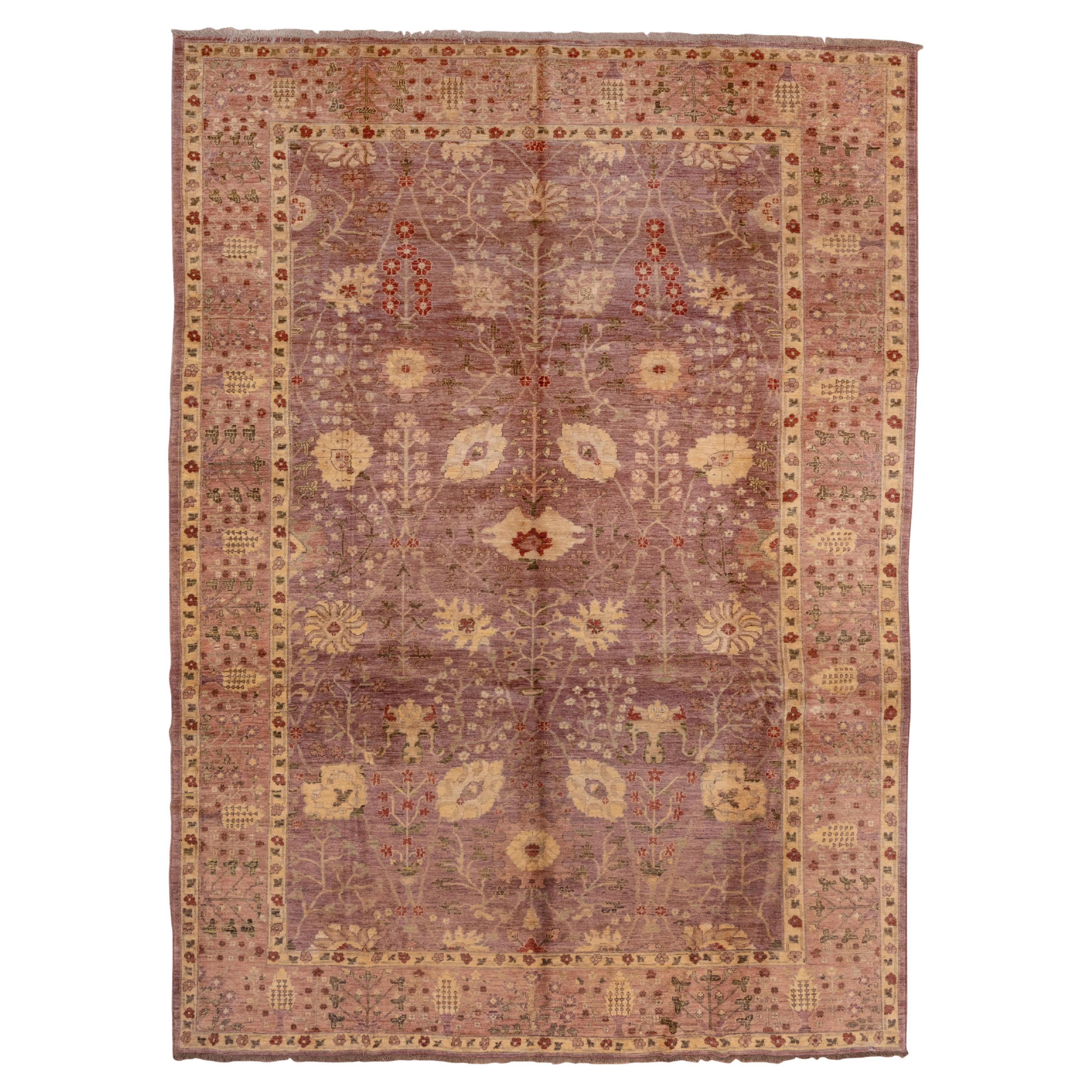 Vintage Amritzar Teppich Rose Pflaume Feld mit Elfenbein Floral Baum Design im Angebot