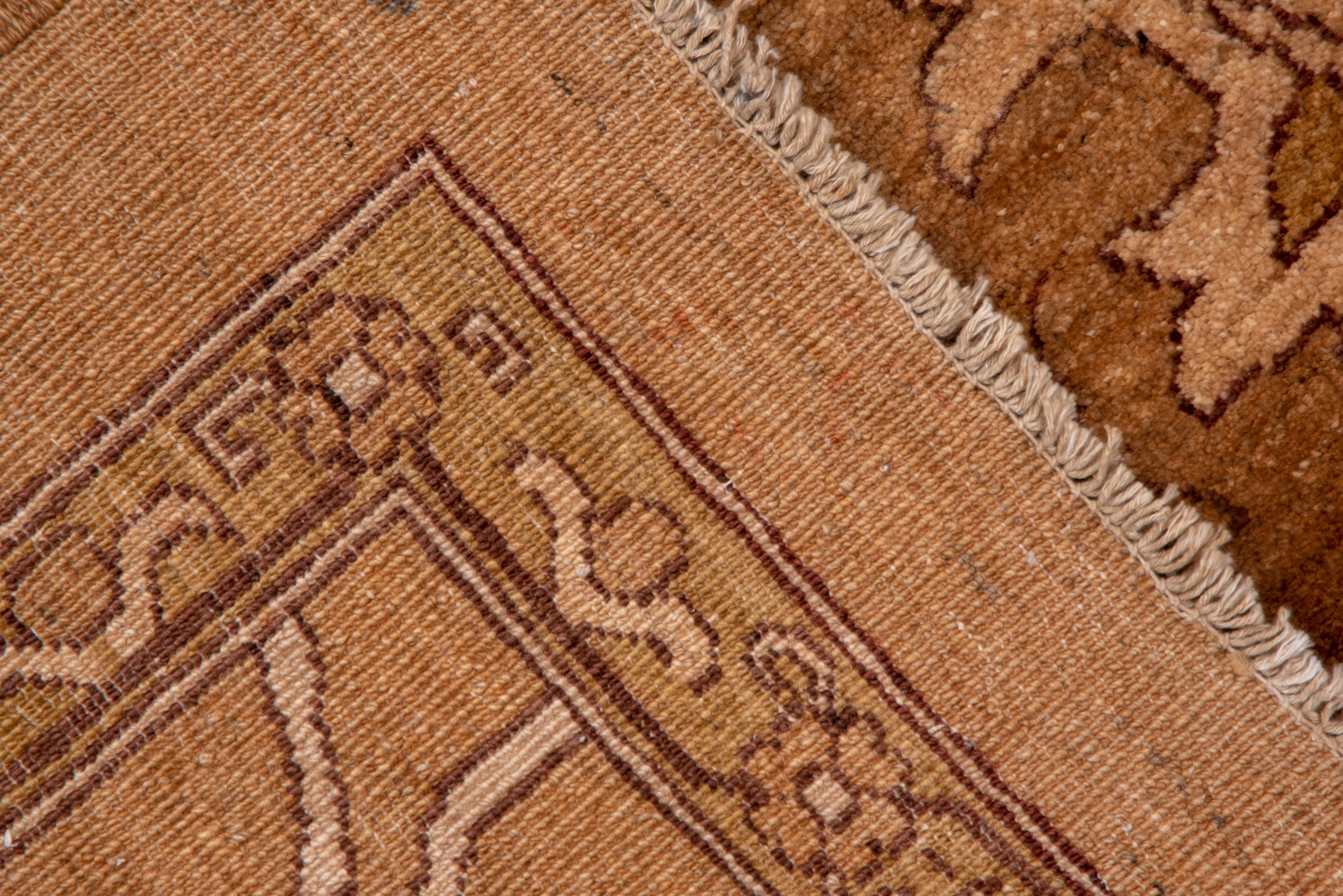 Vintage Amritzar Rug Warm Umber Field with Scrolling Vines and Lotus Palmettes In Good Condition For Sale In New York, NY