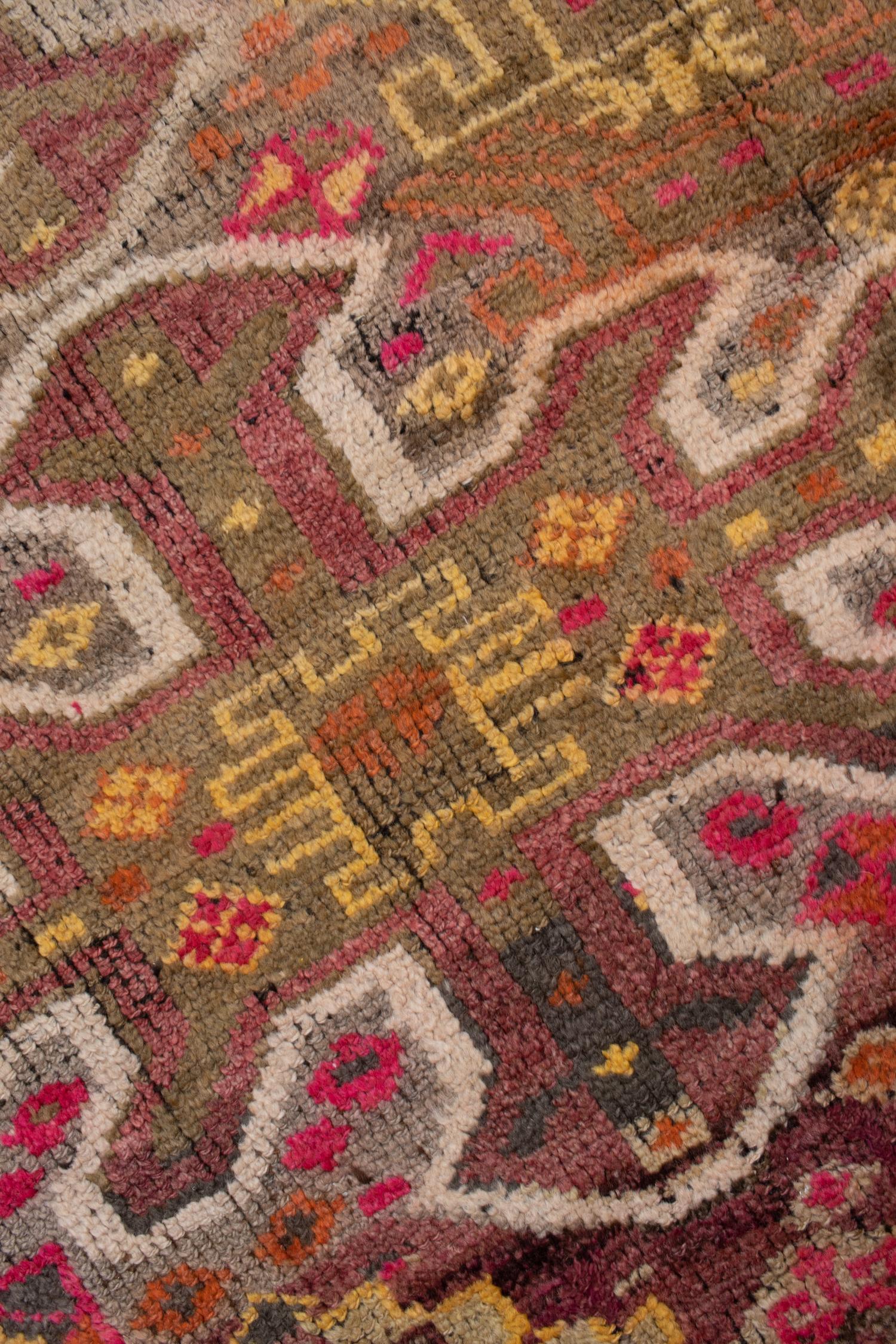 Vintage Anatolian Herki Rug For Sale 1