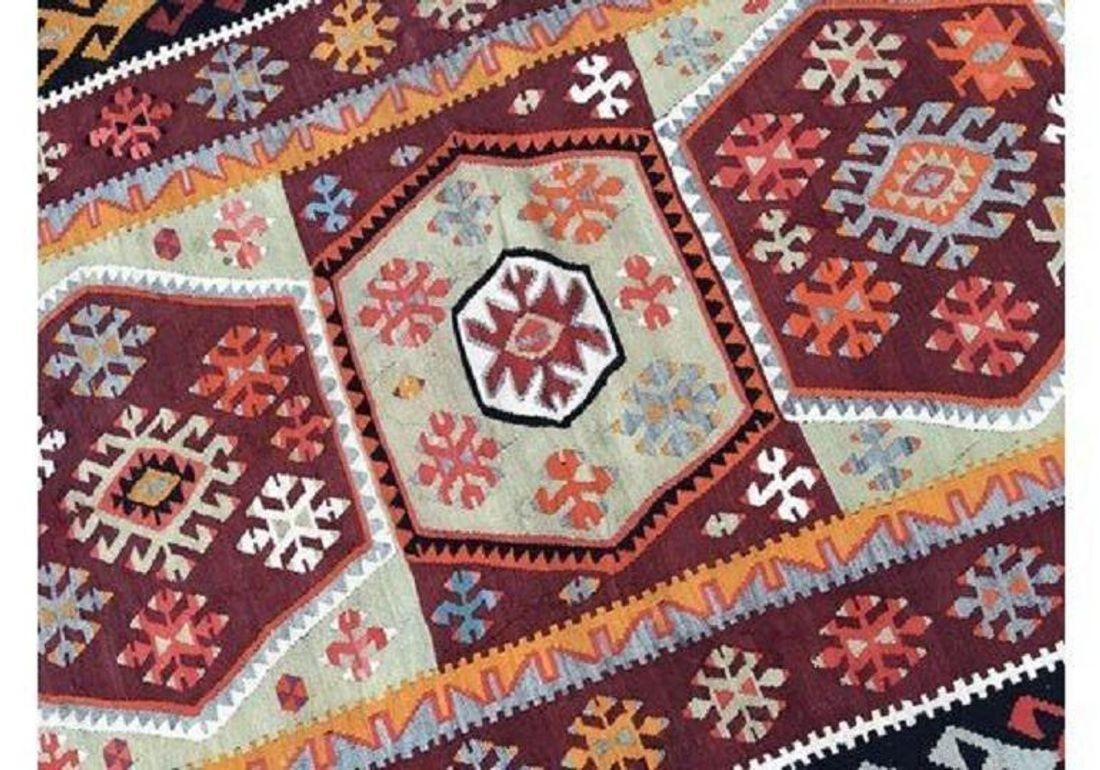 Vintage Anatolian Kilim 2.44m X 1.54m im Angebot 1