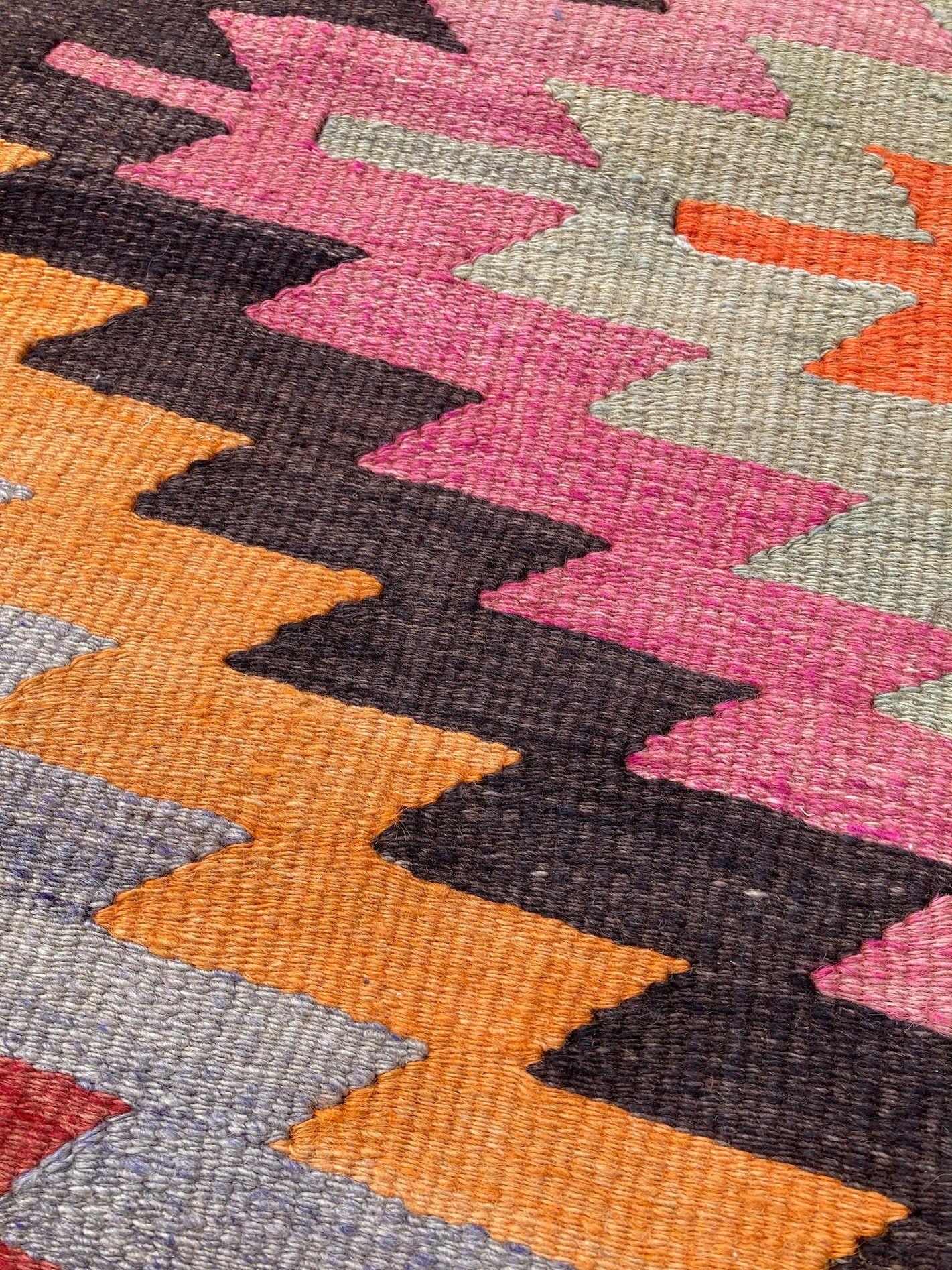 Vintage Anatolischer Kelim 2,75m x 1,97m im Angebot 4