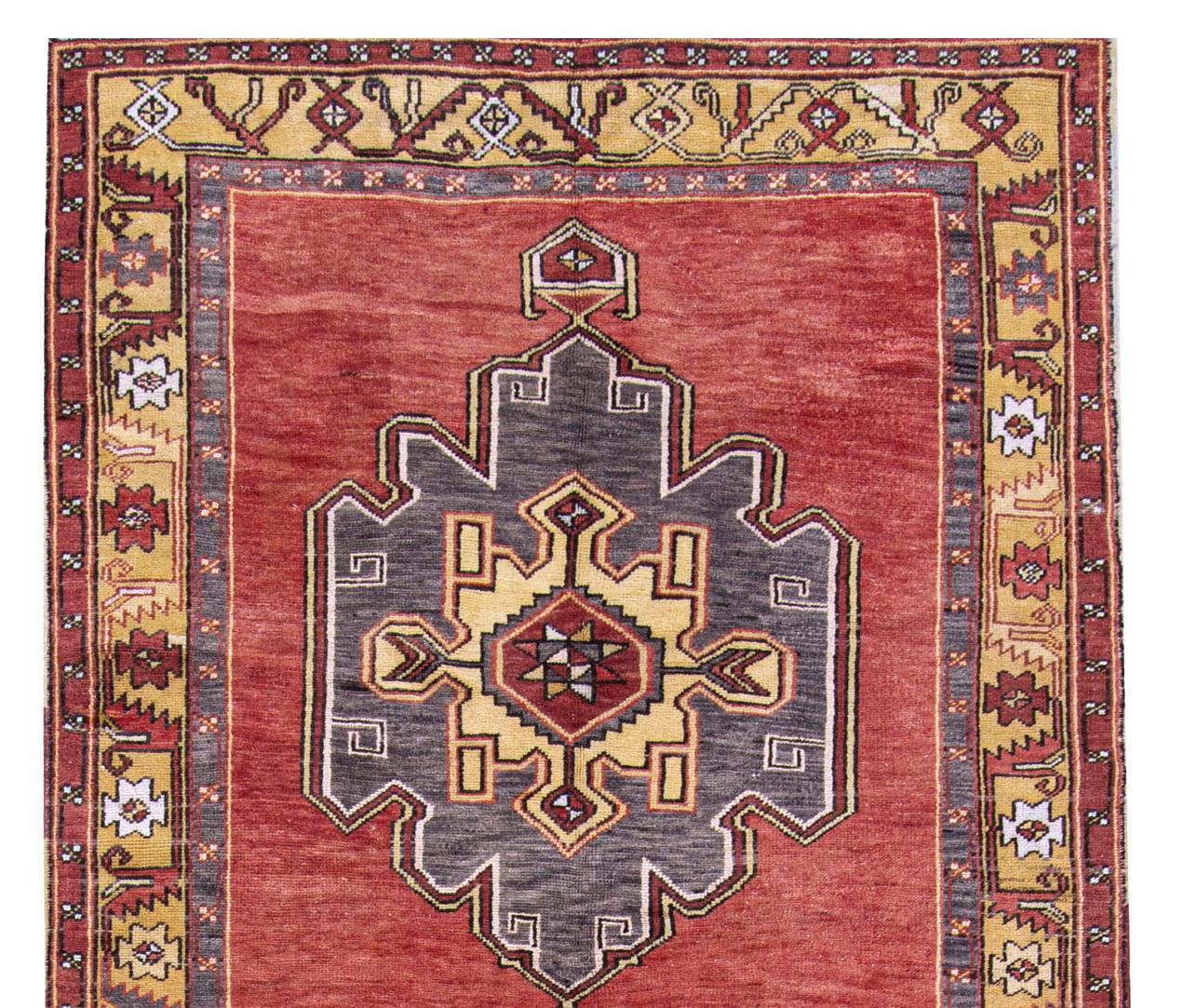 Vintage Anatolisch-Oushak Galerie Größe Teppich Läufer 5'3 x 12'7 (Türkisch) im Angebot