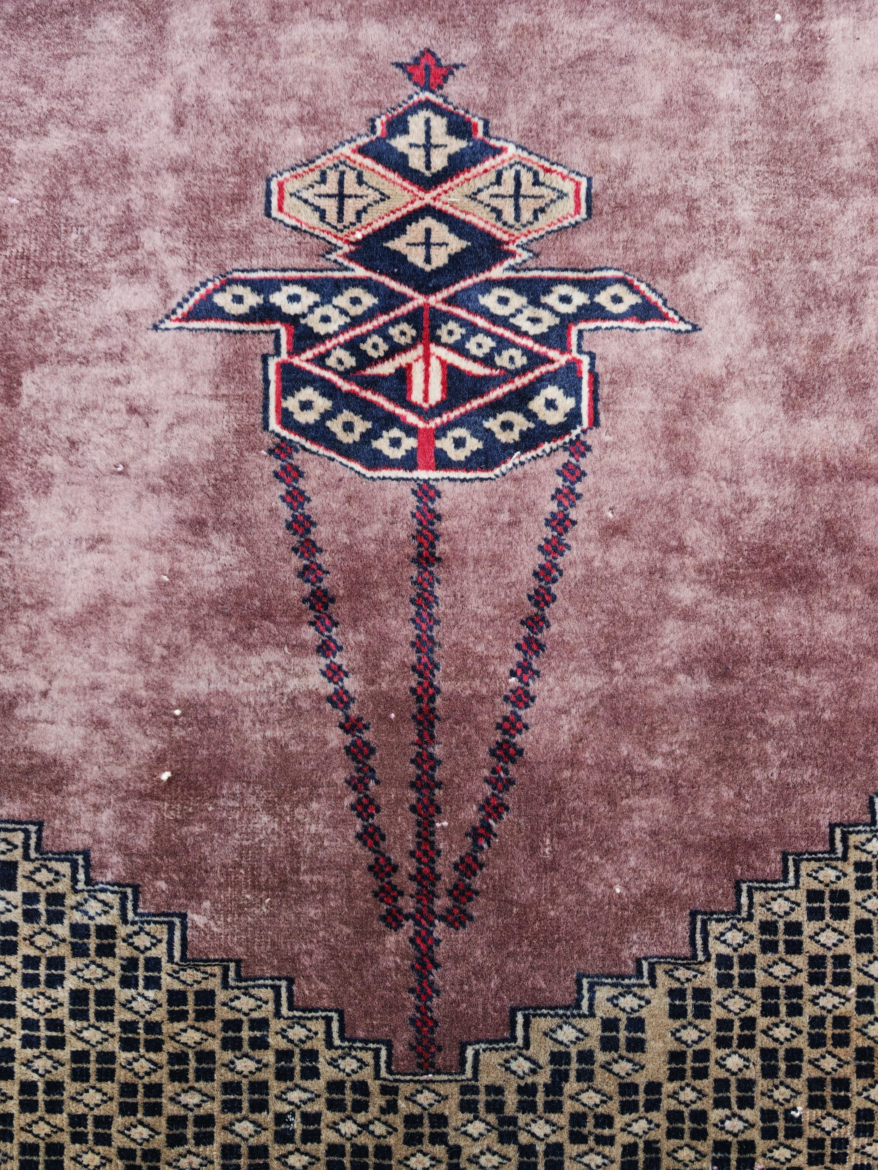 Turc Tapis Vintage Anatolien Knots Rugs en laine nouée à la main, violet et gris en vente