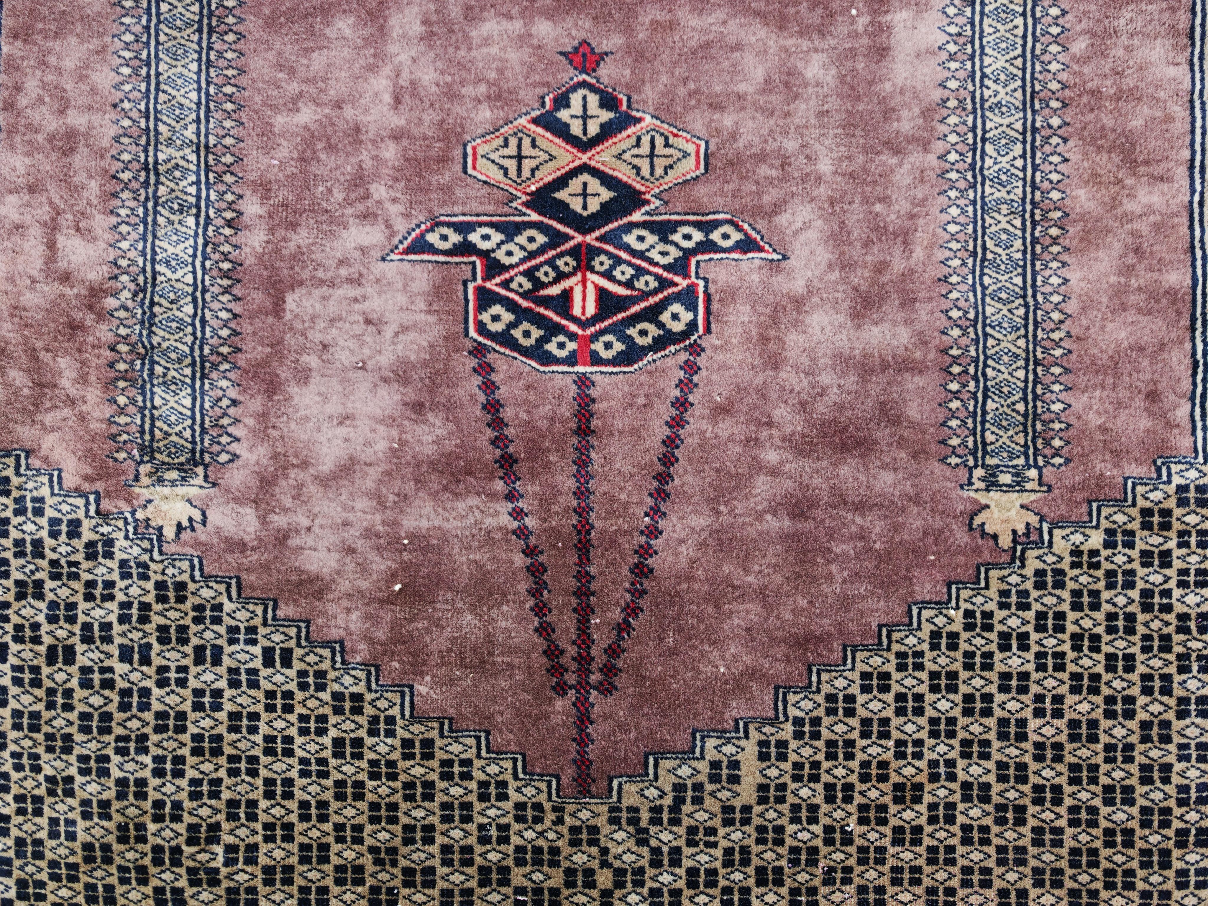 Tapis Vintage Anatolien Knots Rugs en laine nouée à la main, violet et gris en vente 2