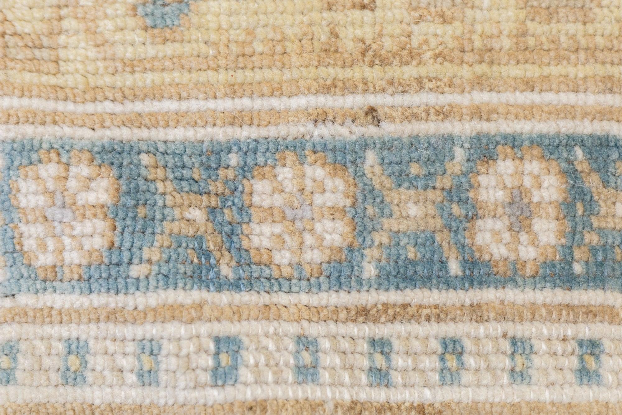 Vintage Anatolian Rug 5'11'' x 11'6'' For Sale 2