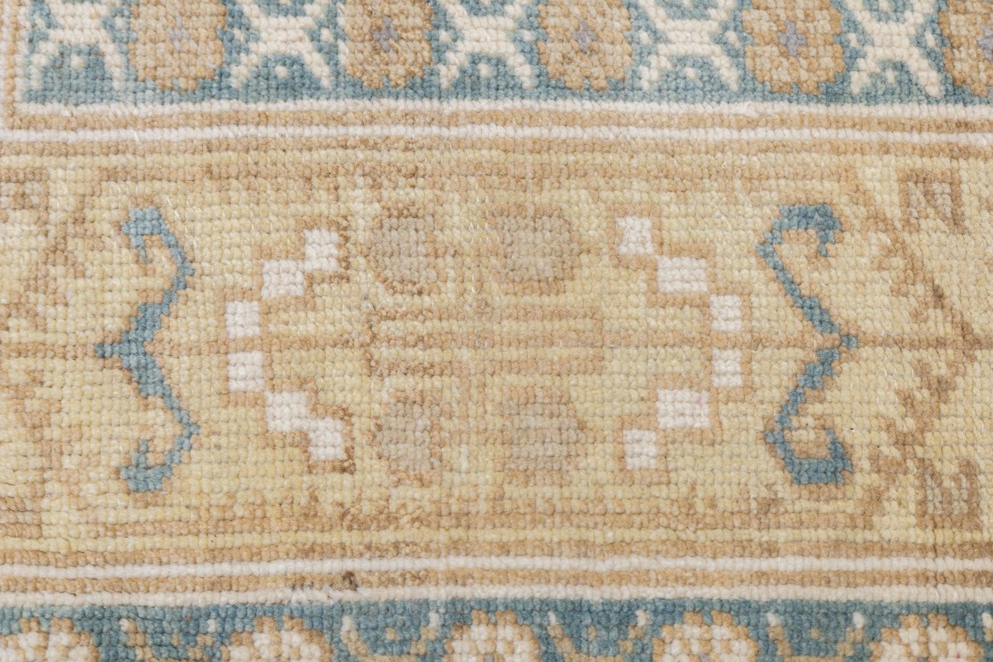 Vintage Anatolian Rug 5'11'' x 11'6'' For Sale 3
