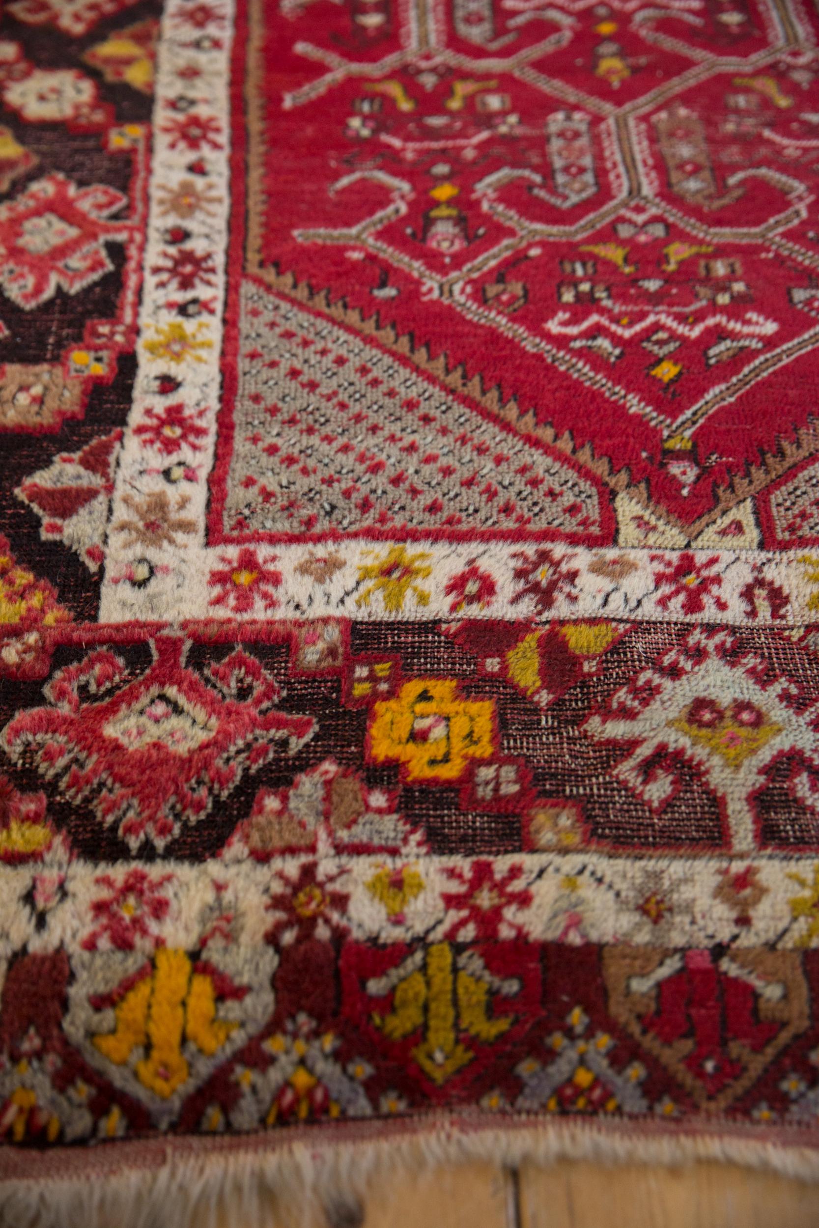 Vintage Anatolischer Teppich Läufer (Handgeknüpft) im Angebot