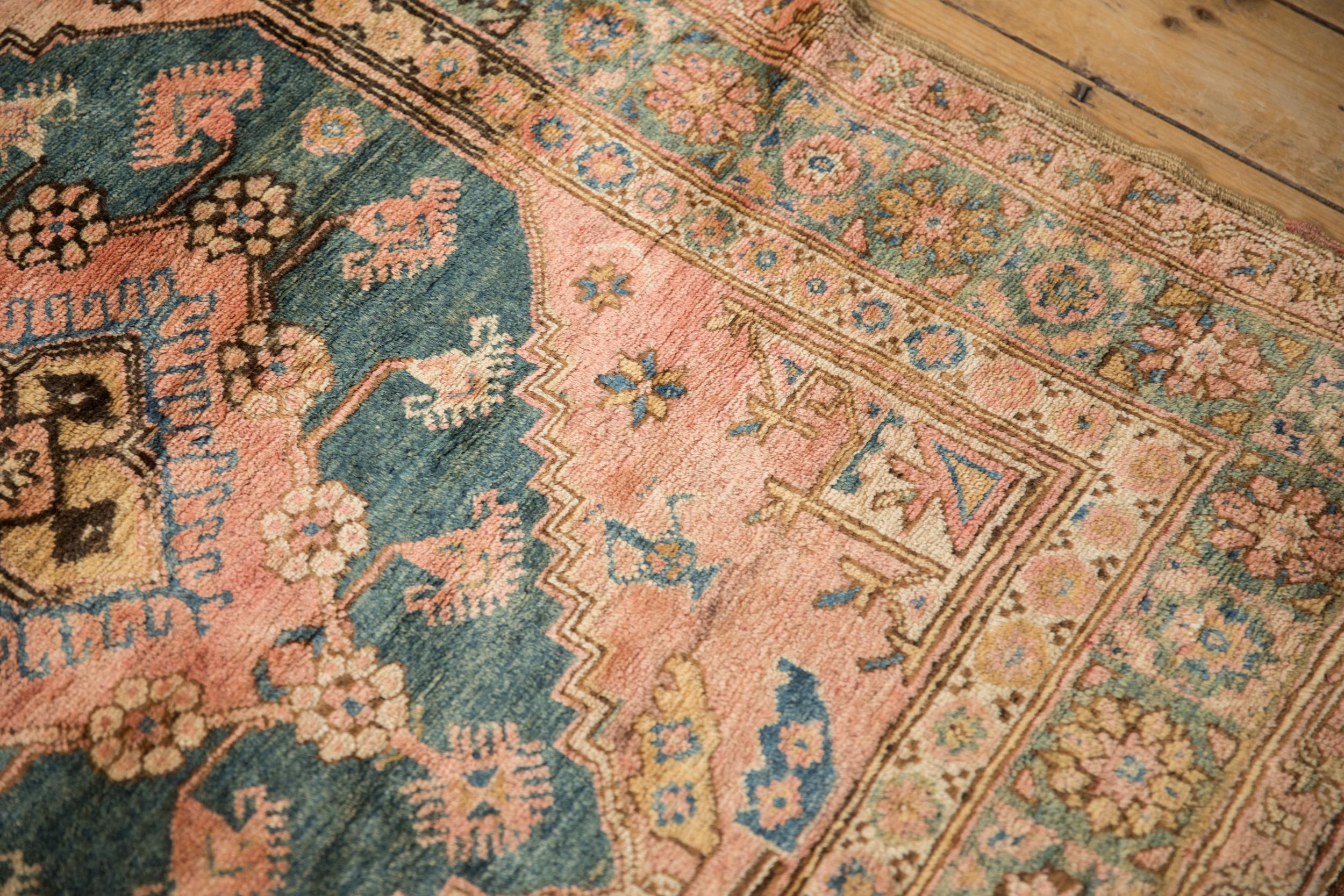 Tappeto quadrato vintage dell'Anatolia in vendita 1