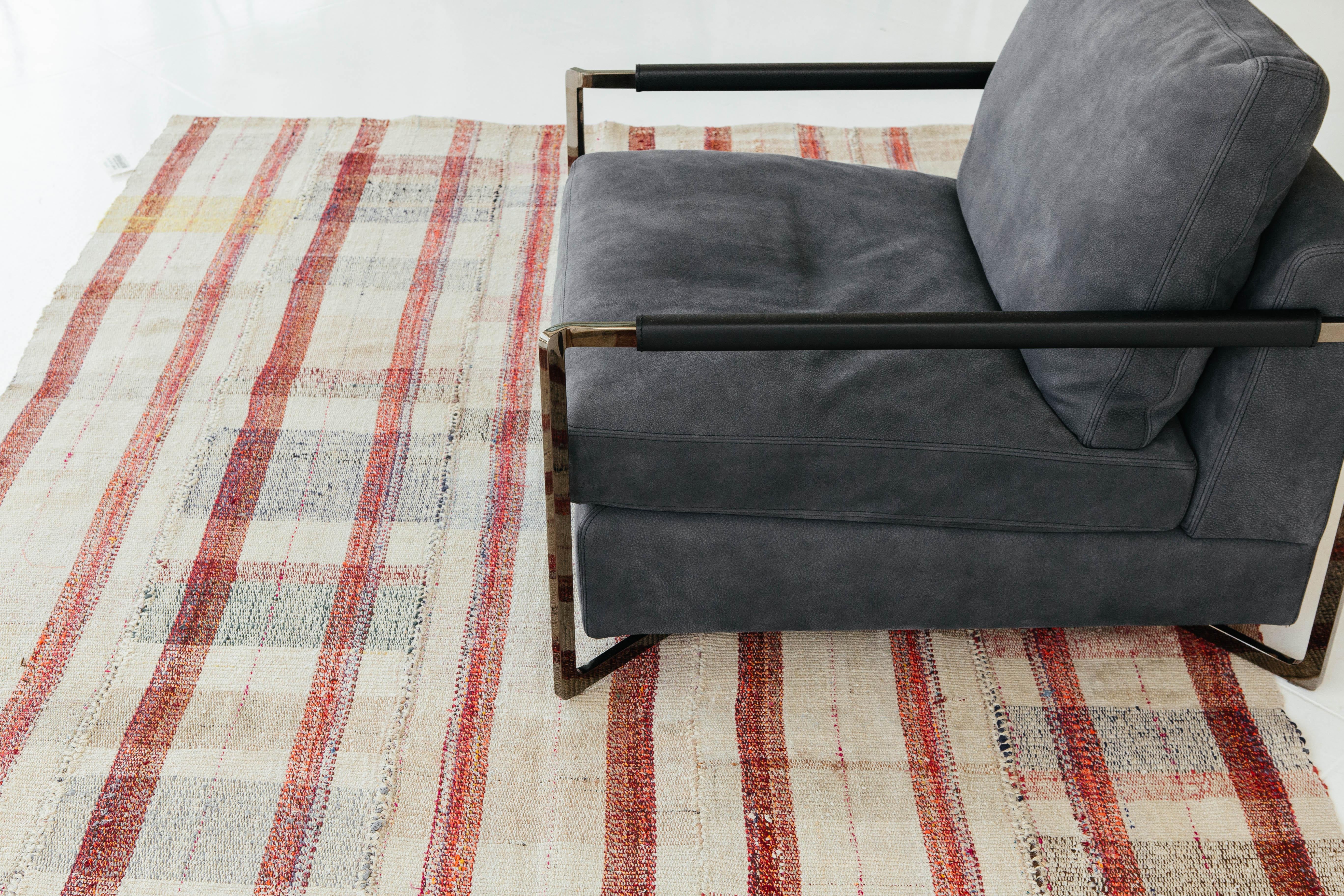 Vintage Anatolian Turkish Flat-Weave Kilim In Good Condition In WEST HOLLYWOOD, CA