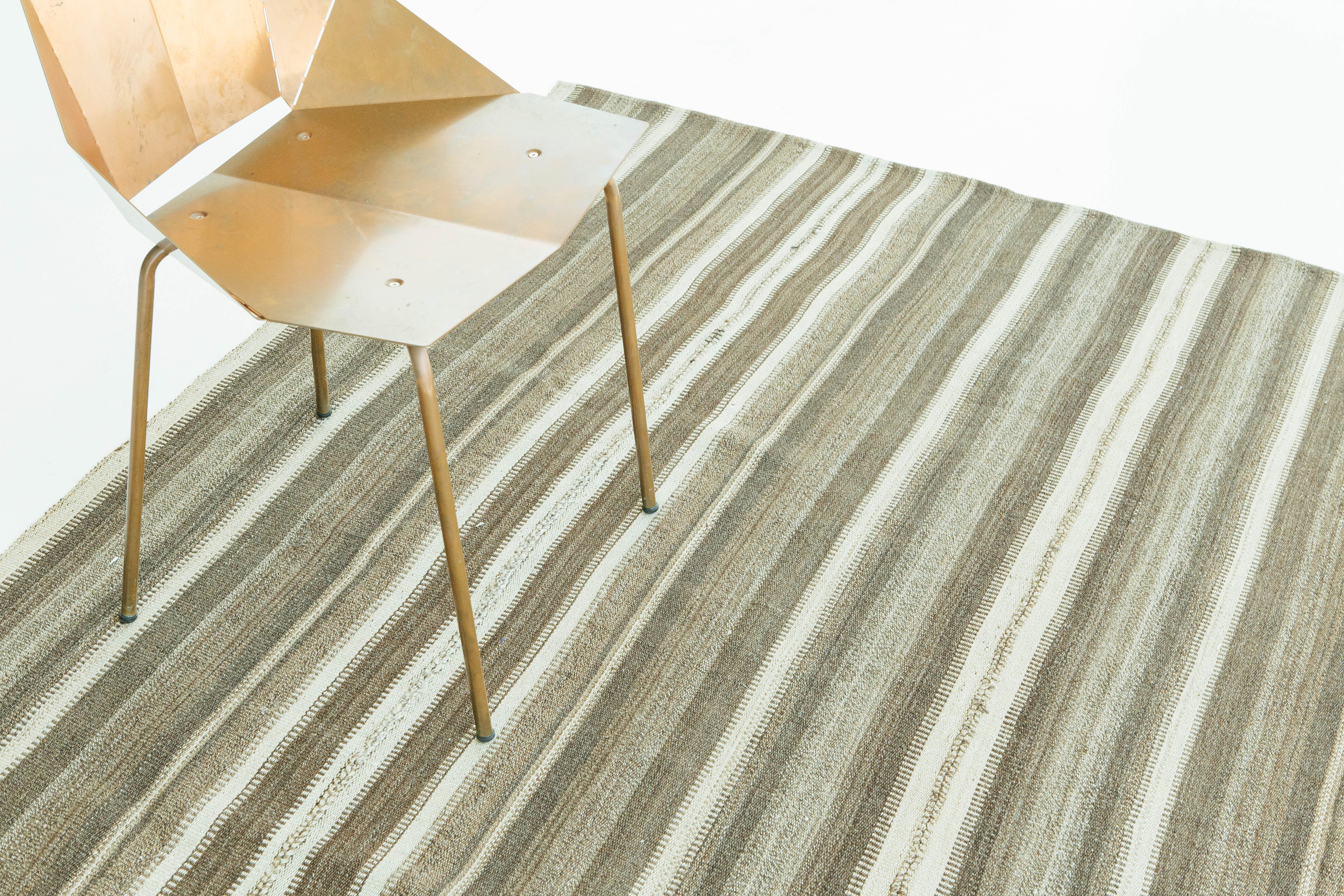 Kilim turco vintage de tejido plano de Anatolia Anudado a mano en venta