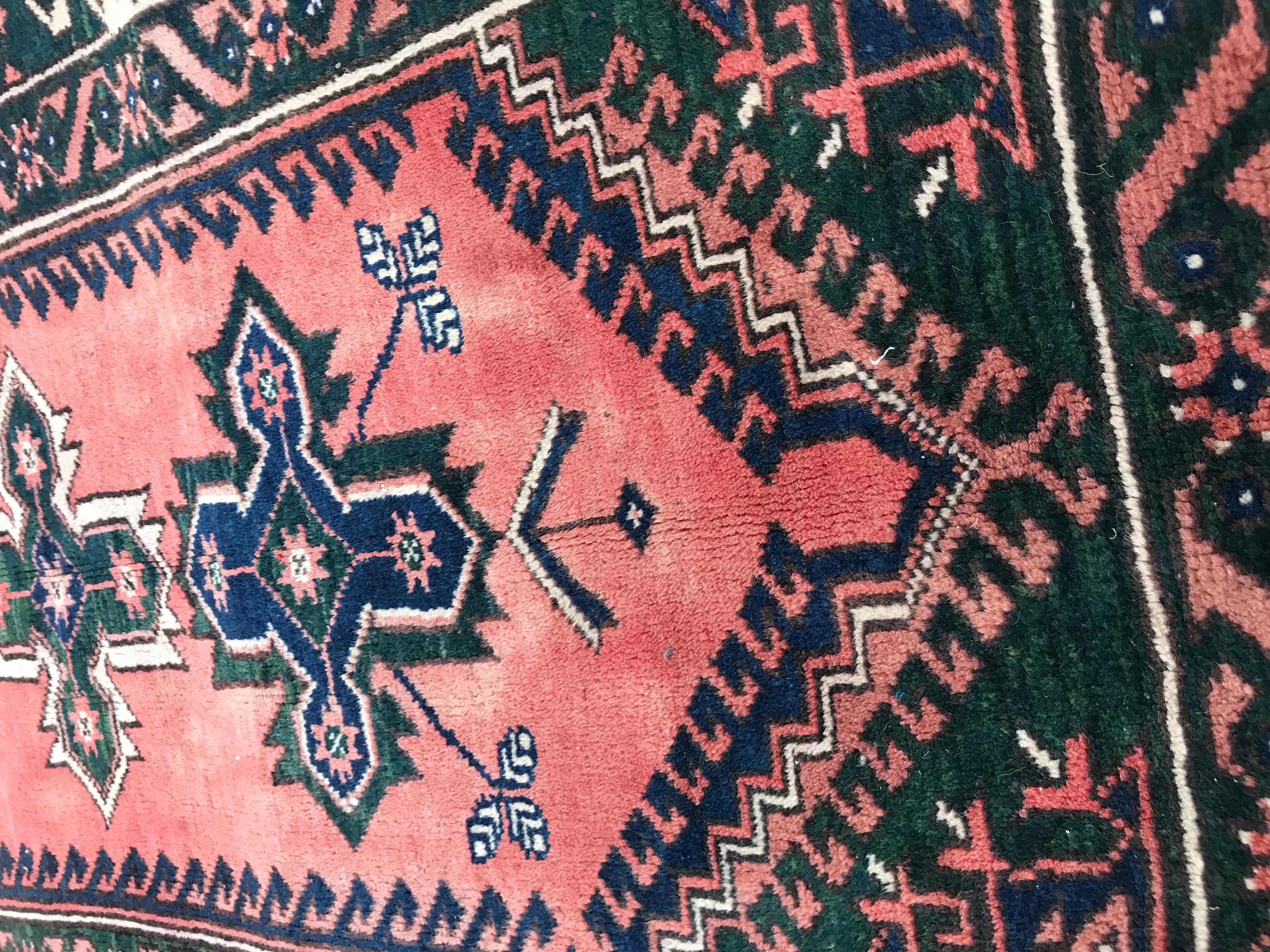 Beautiful 20th century Anatolian rug turkey Konya, with a geometrical design and nice colors with pink, blue and green, entirely hand knotted with wool velvet on wool foundation.