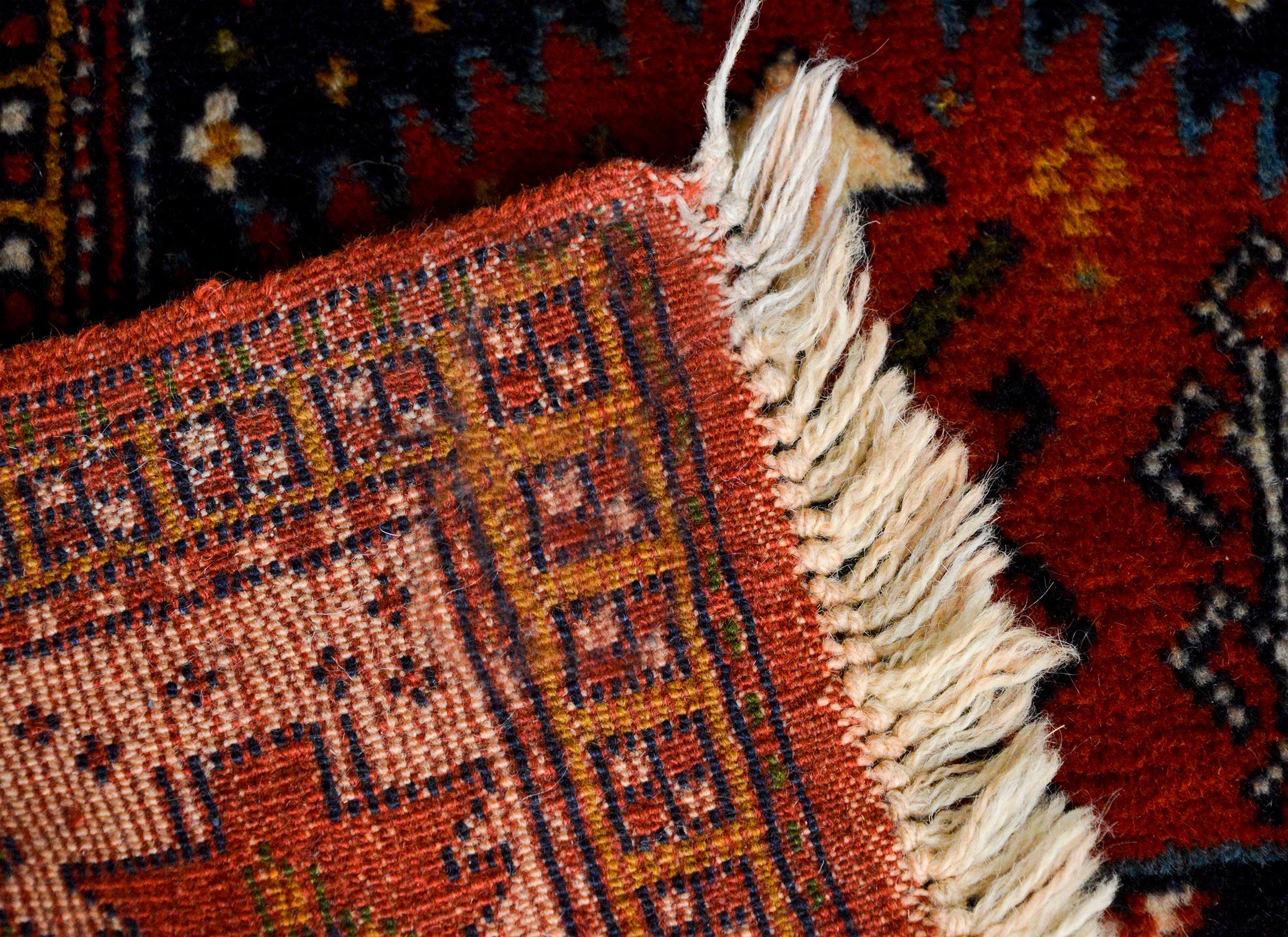 Anatolischer türkischer Vintage-Teppich im Angebot 3