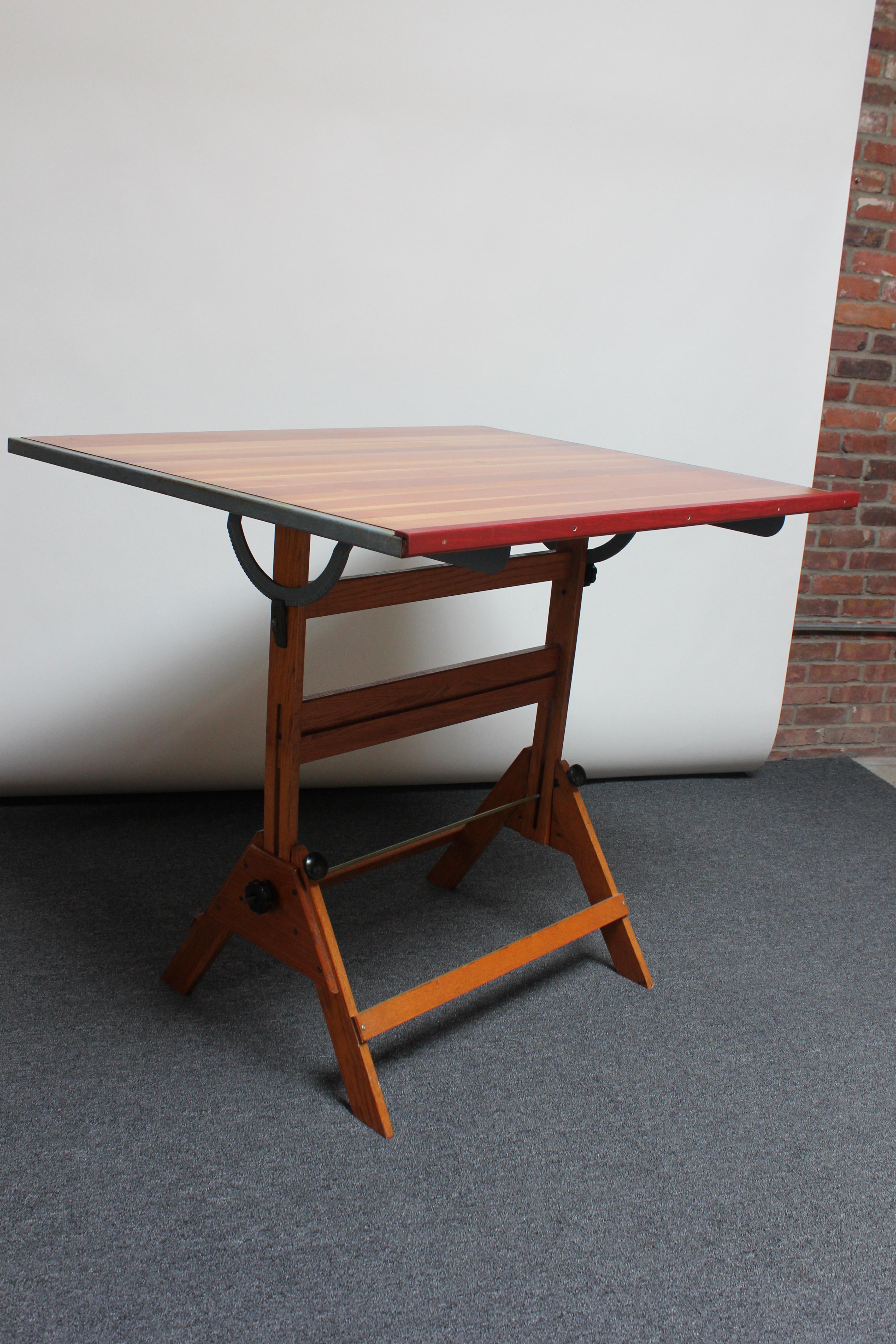 Vintage Anco Bilt Drafting Table in Pine and Oak In Good Condition In Brooklyn, NY