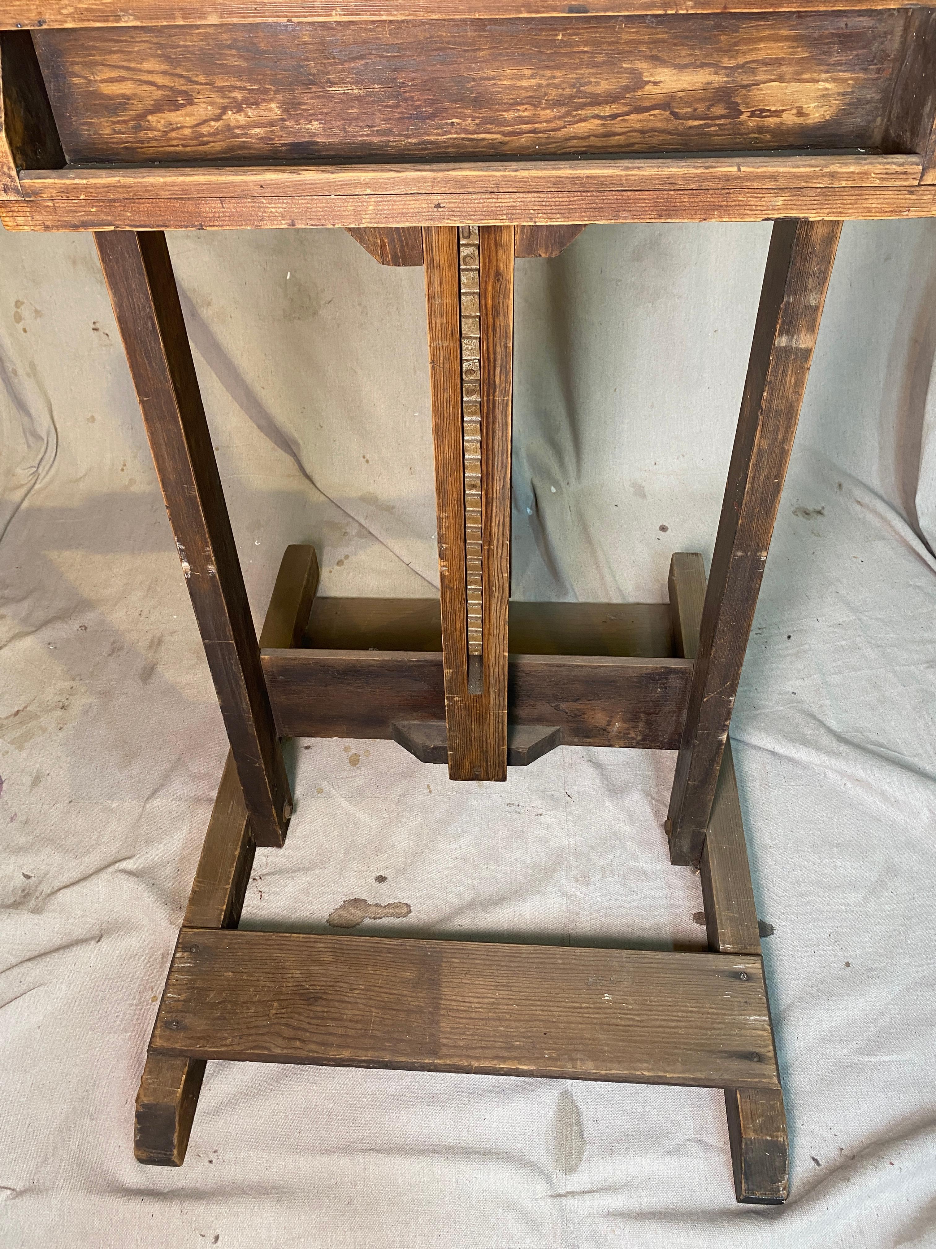 Vintage Anco Bilt Freestanding Easel For Sale 1