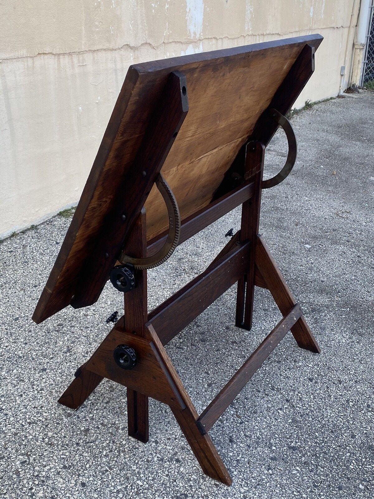 Vintage Anco Bilt Oak Wood Adjustable Drafting Table Desk Industrial Work Stand In Good Condition In Philadelphia, PA