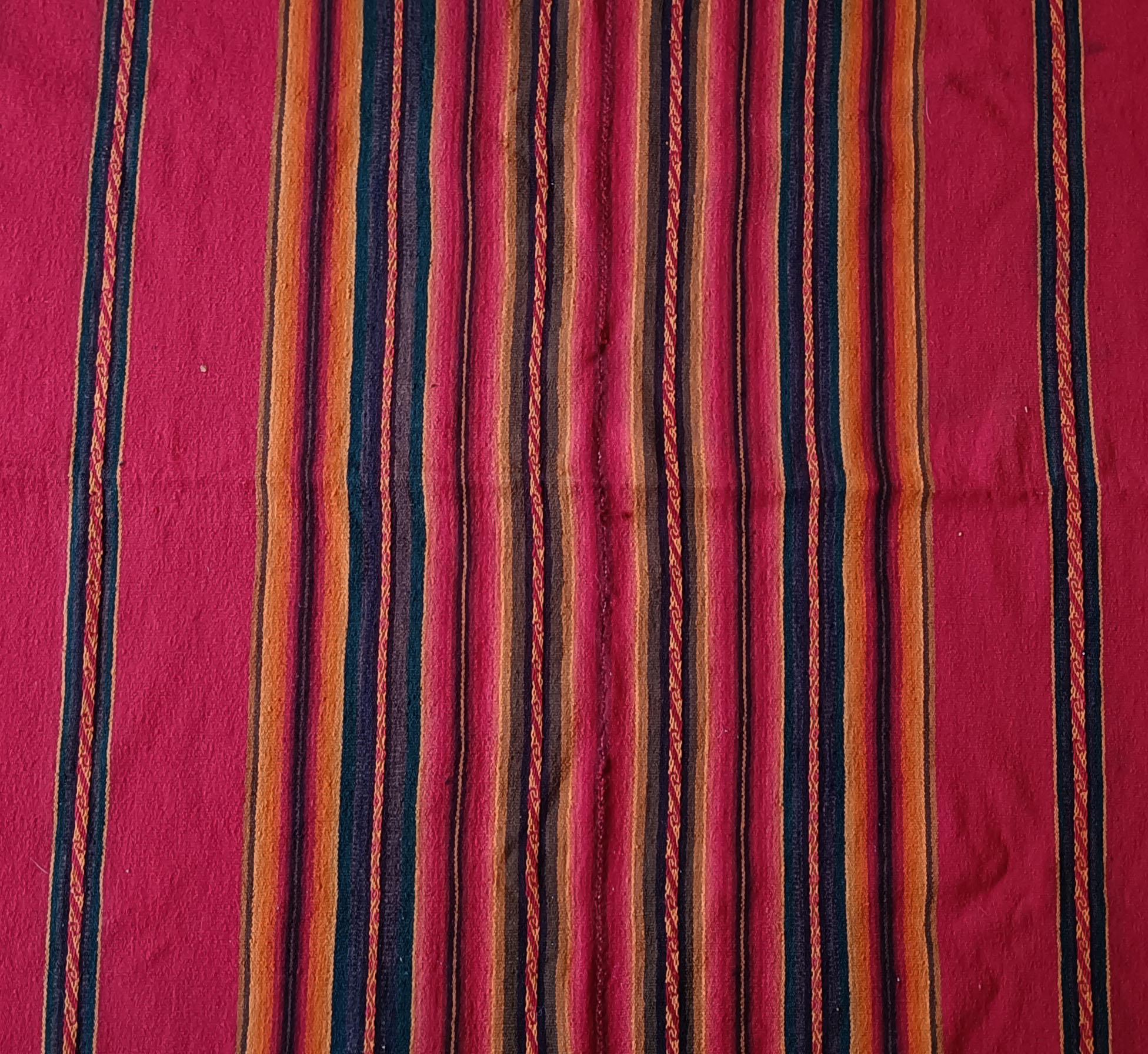 Tissage Vintage Andean Peruvian Fine Large Manta Cloth South American Textiles Decor   en vente