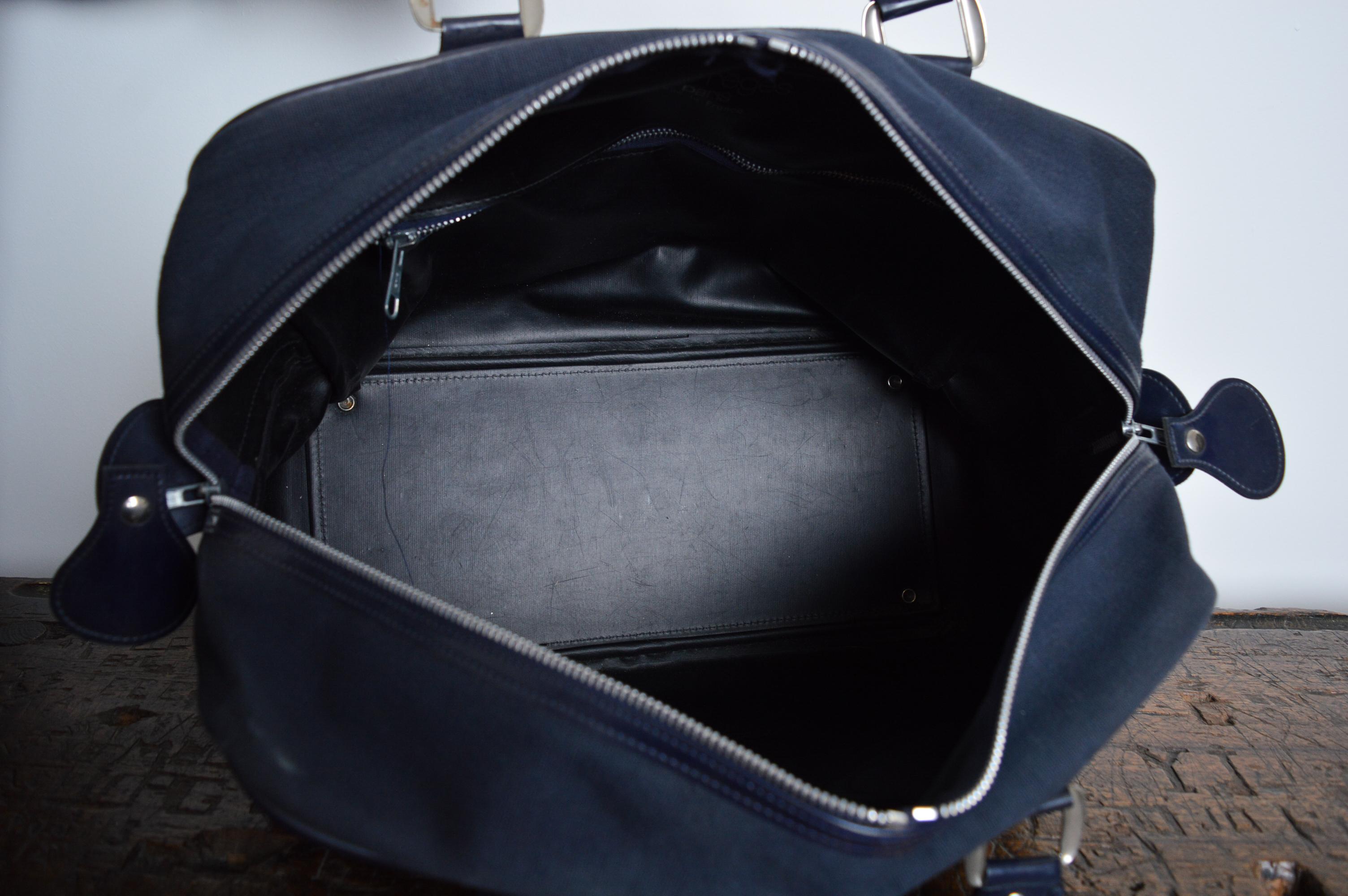 Vintage André Courrèges Navy Blue Vinyl & Cloth Holdall Carry on - Luggage Bag Baggage Bag en vente 6