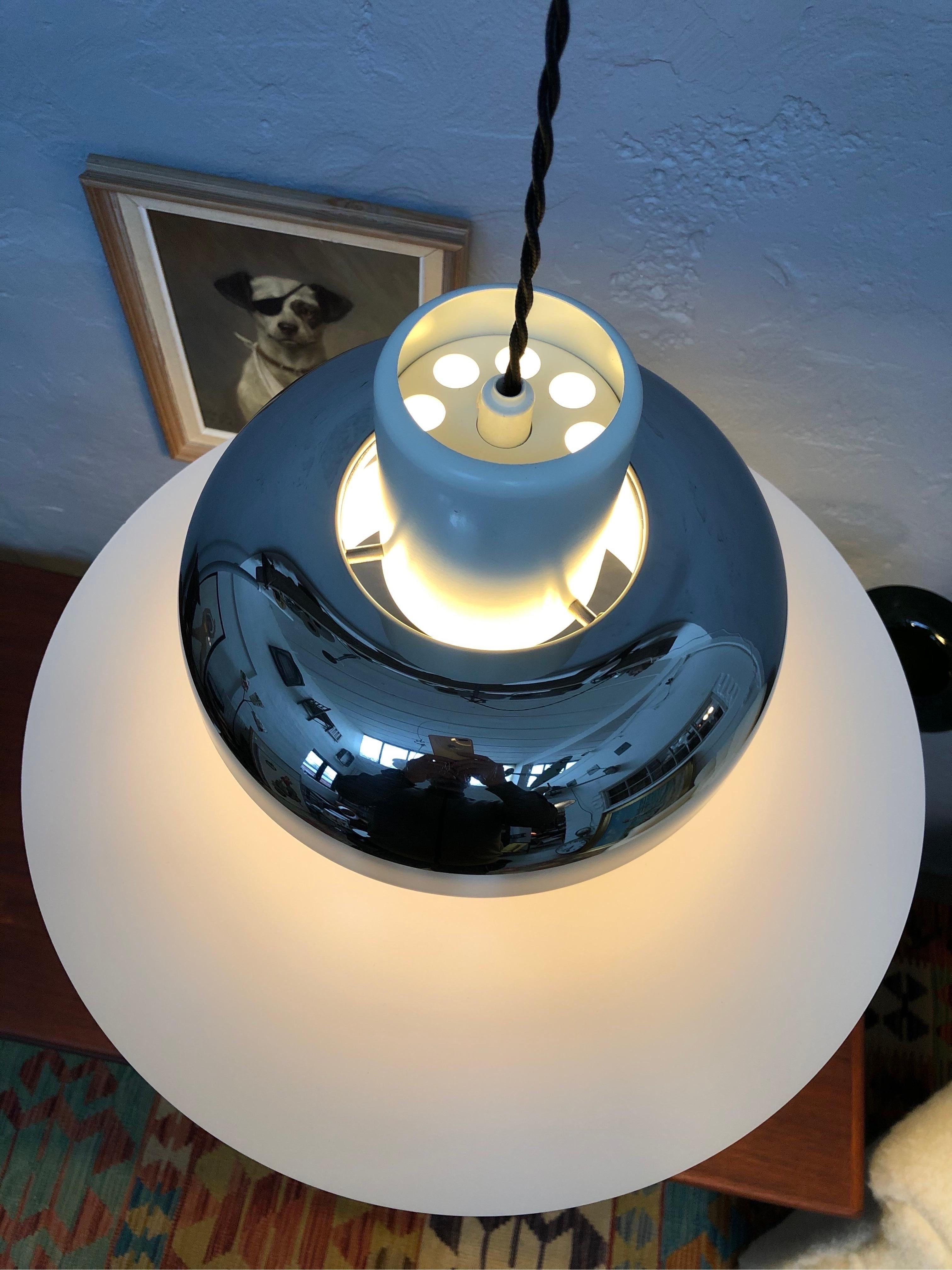 Vintage Andreas Hansen Mandalay Pendant Lamp In Good Condition For Sale In Søborg, DK