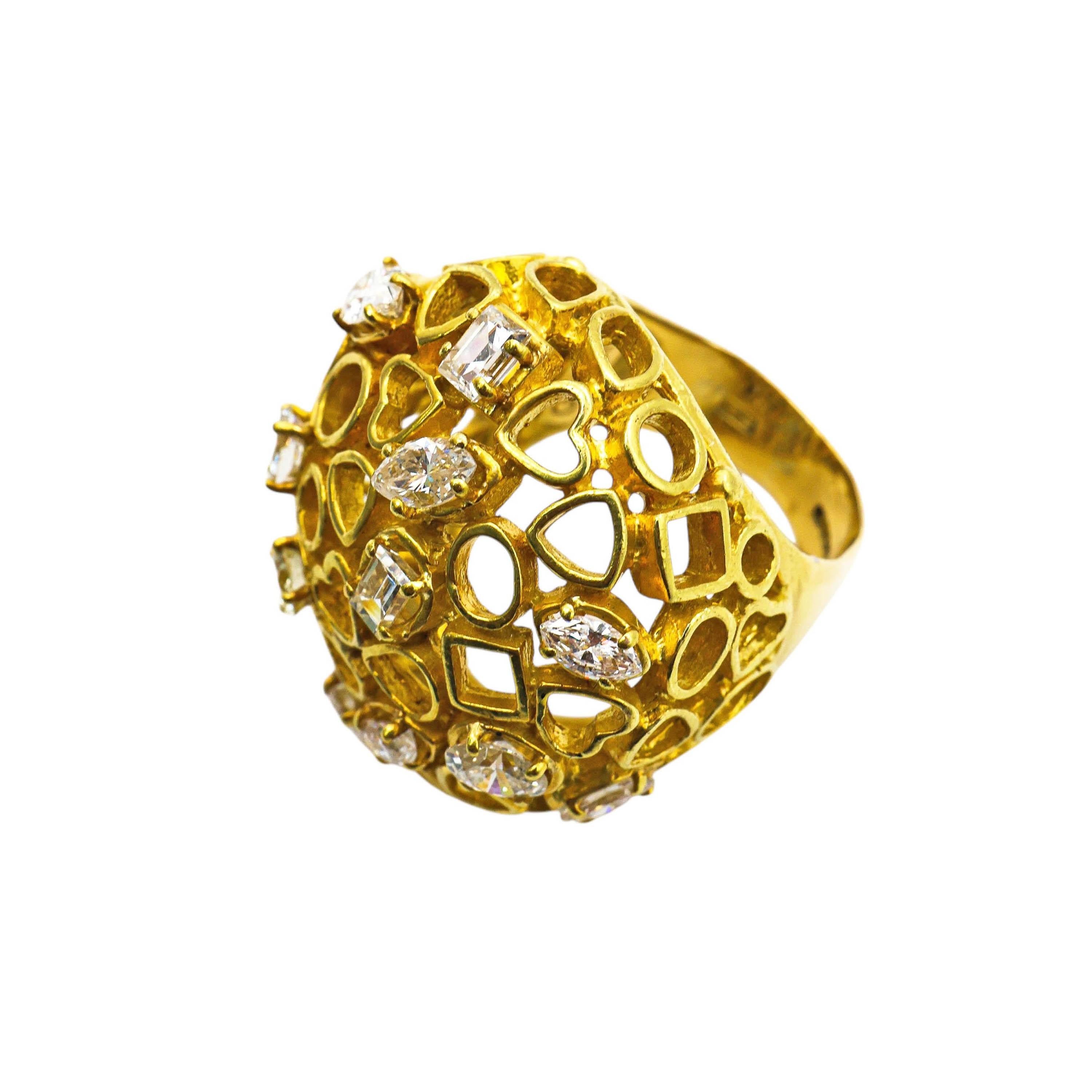 Modernist Vintage Andrew Grima Diamond and Gold Bombé Ring, 1969 For Sale