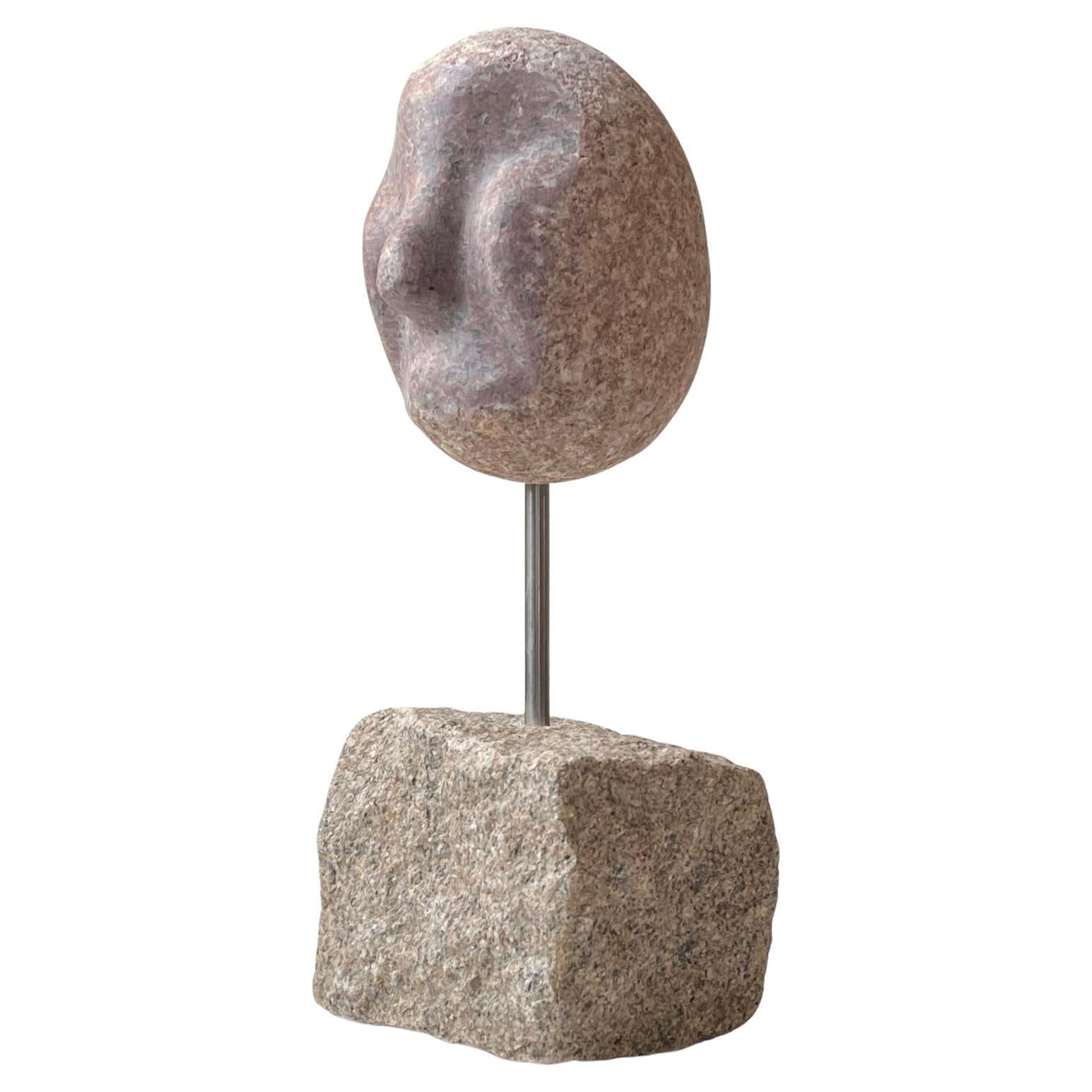 Escultura andrógina vintage con cabeza de granito en venta