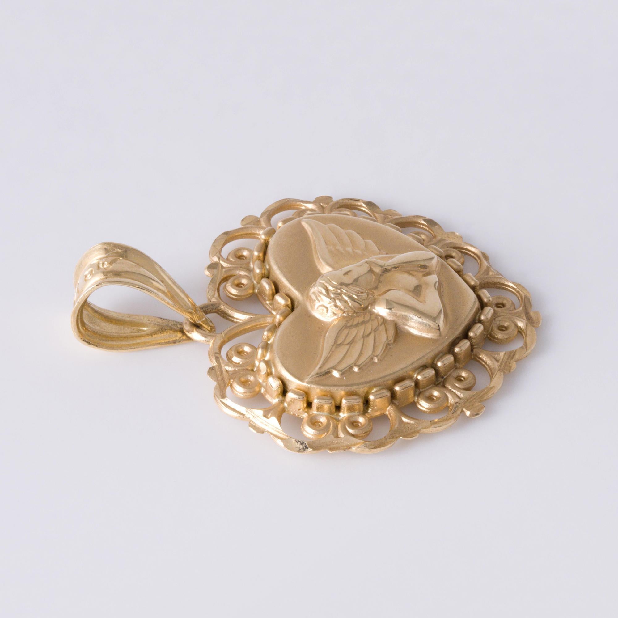 Vintage Engel Cherub Filigran Herz Anhänger Charm 14K Gelbgold (Moderne) im Angebot