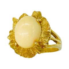 Vintage Angel Skin Coral Cabochon Cluster Cocktail Ring 14k Gold