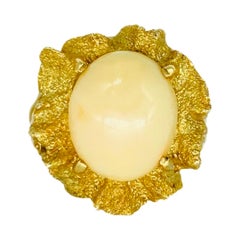 Vintage Angel Skin Coral Cabochon Cluster Cocktail Ring 14k Gold
