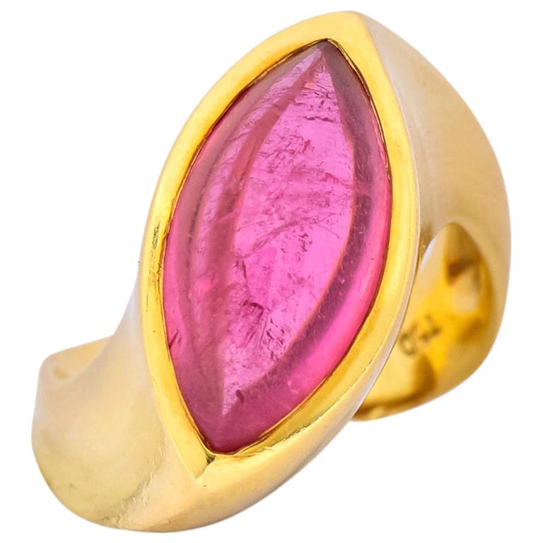 Vintage Angela Cummings Pink Tourmaline 18 Karat Gold Ring, circa 1980s