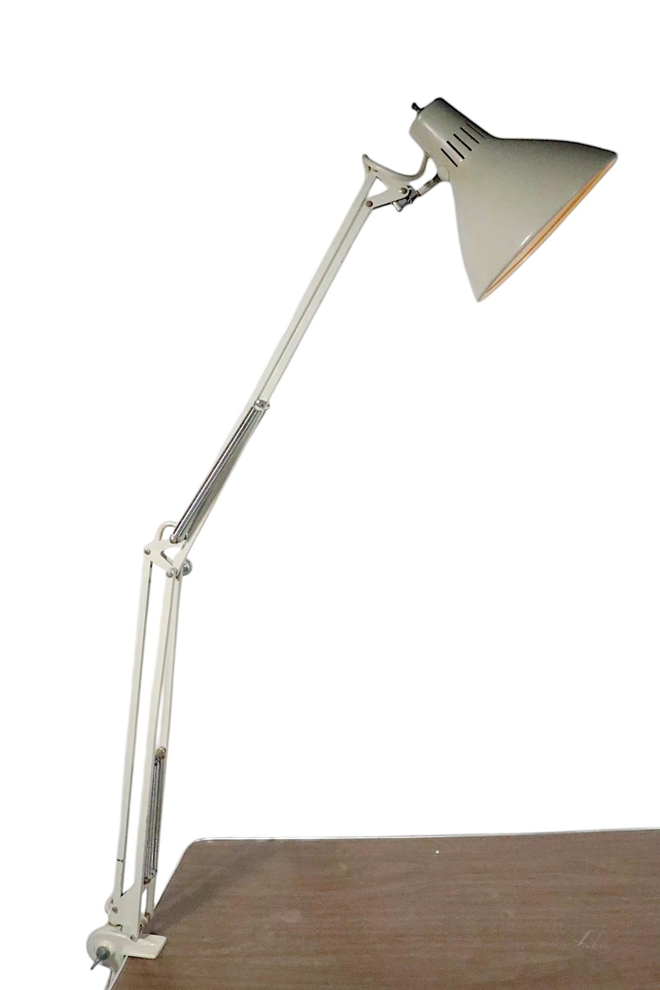 Lampada da tavolo vintage Angle Poise Luxo Architects, anni '60 circa in vendita 3