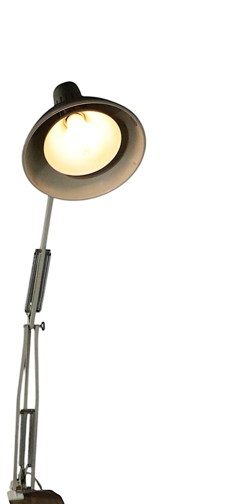 Lampada da tavolo vintage Angle Poise Luxo Architects, anni '60 circa in vendita 4