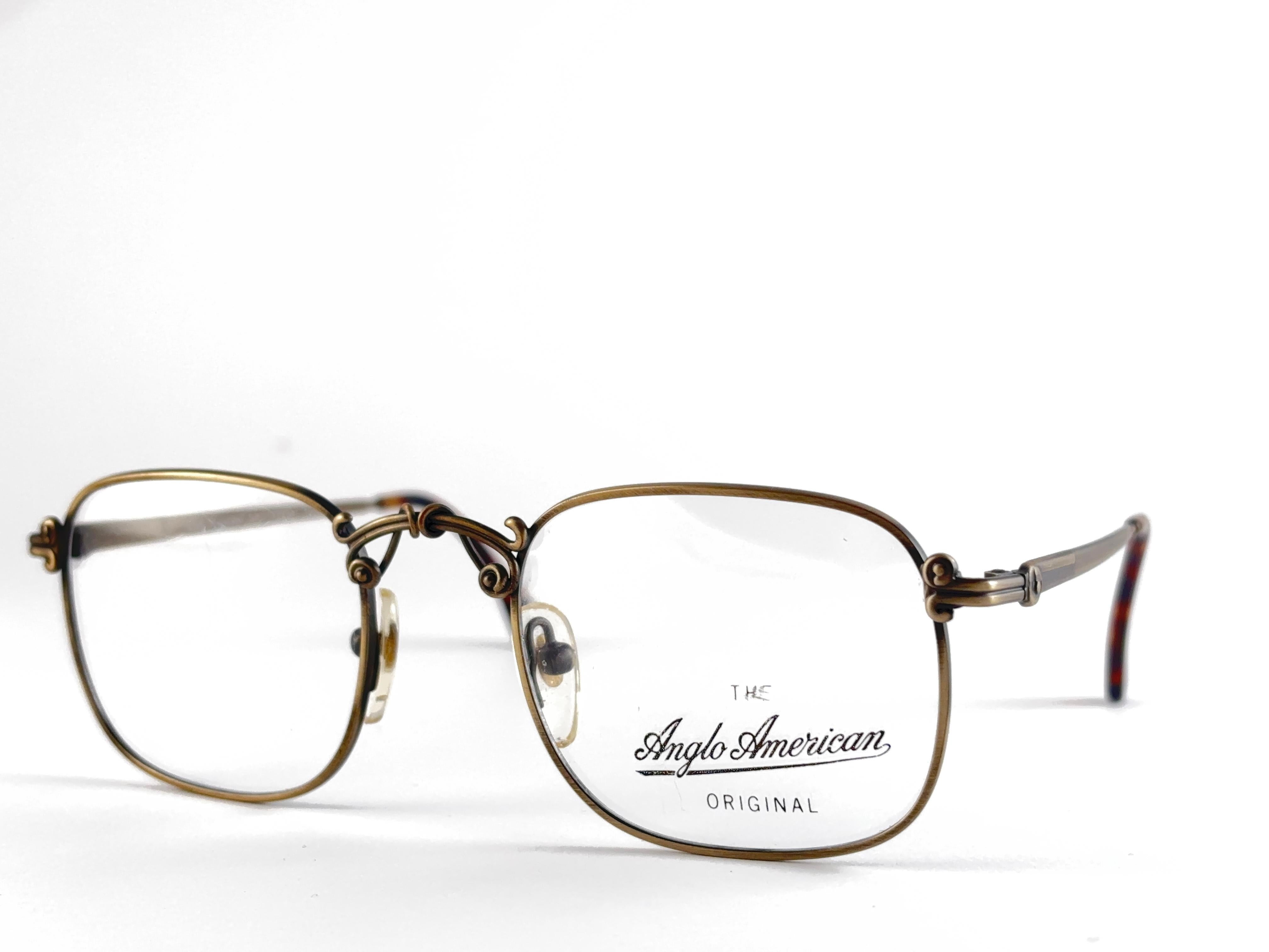 Vintage Anglo American Eyewear Odeon Square 1980's Sunglasses In New Condition For Sale In Baleares, Baleares