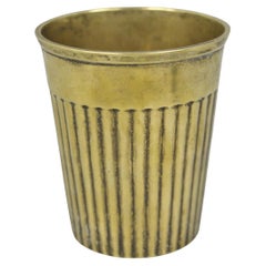 Bicchiere Lassi a coste in ottone e bronzo anglo-indiano d'epoca con patina