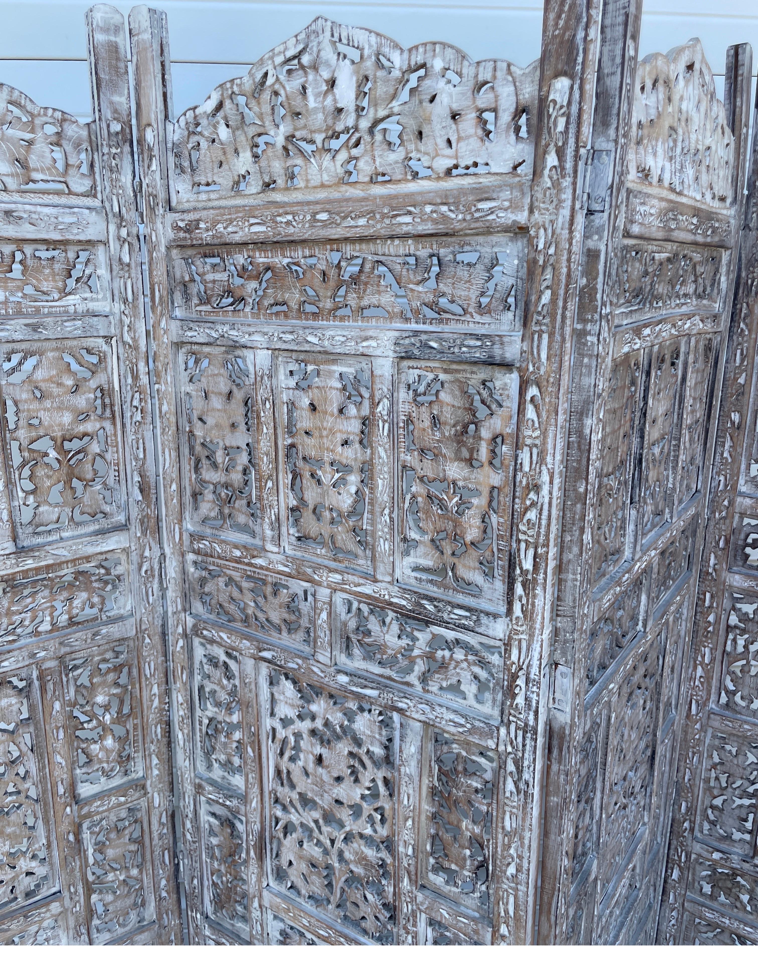 Vintage Anglo Indian Four Panel Screen In Good Condition For Sale In West Palm Beach, FL