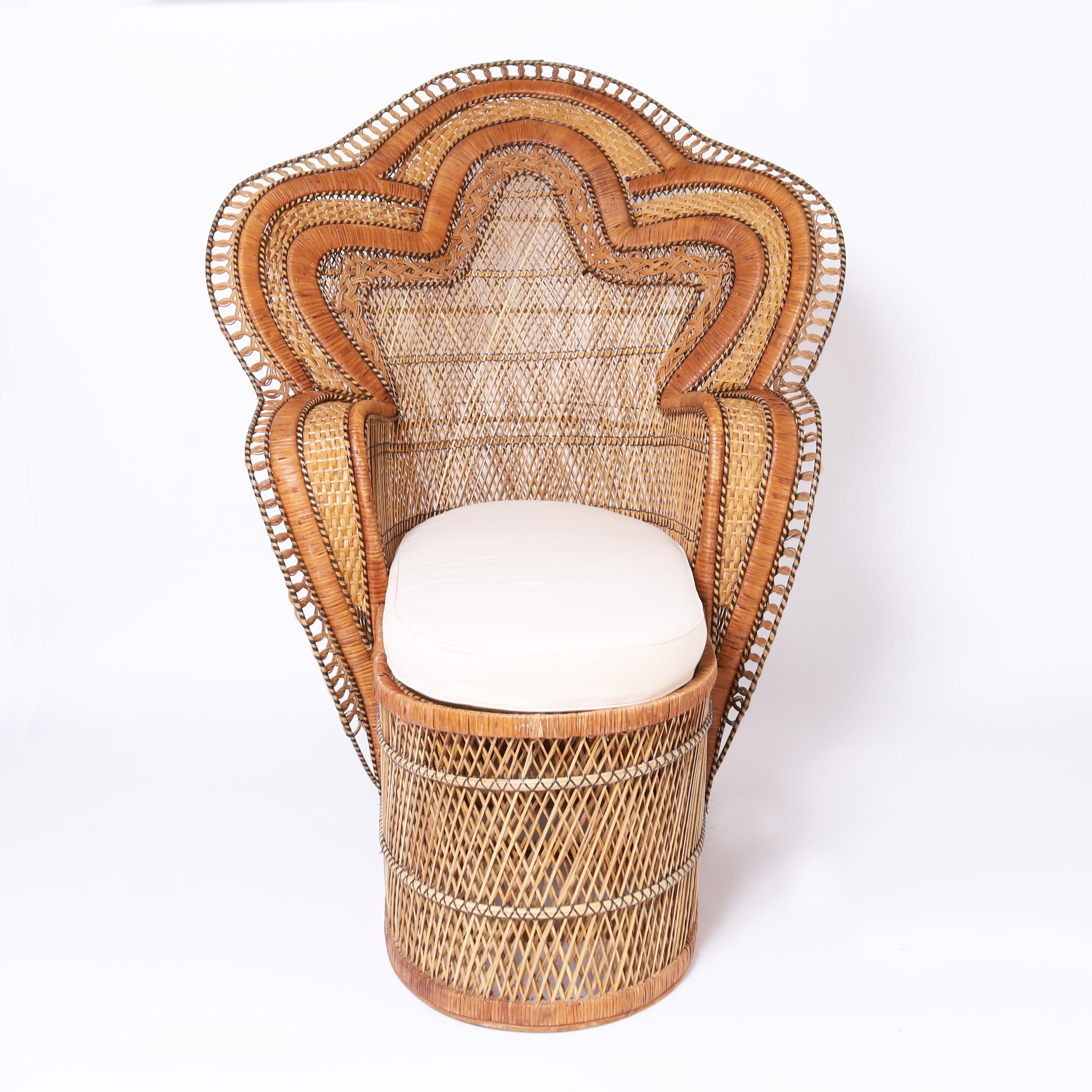 Hand-Woven Vintage Anglo Indian Peacock or Cobra Recamier Lounge Chair For Sale