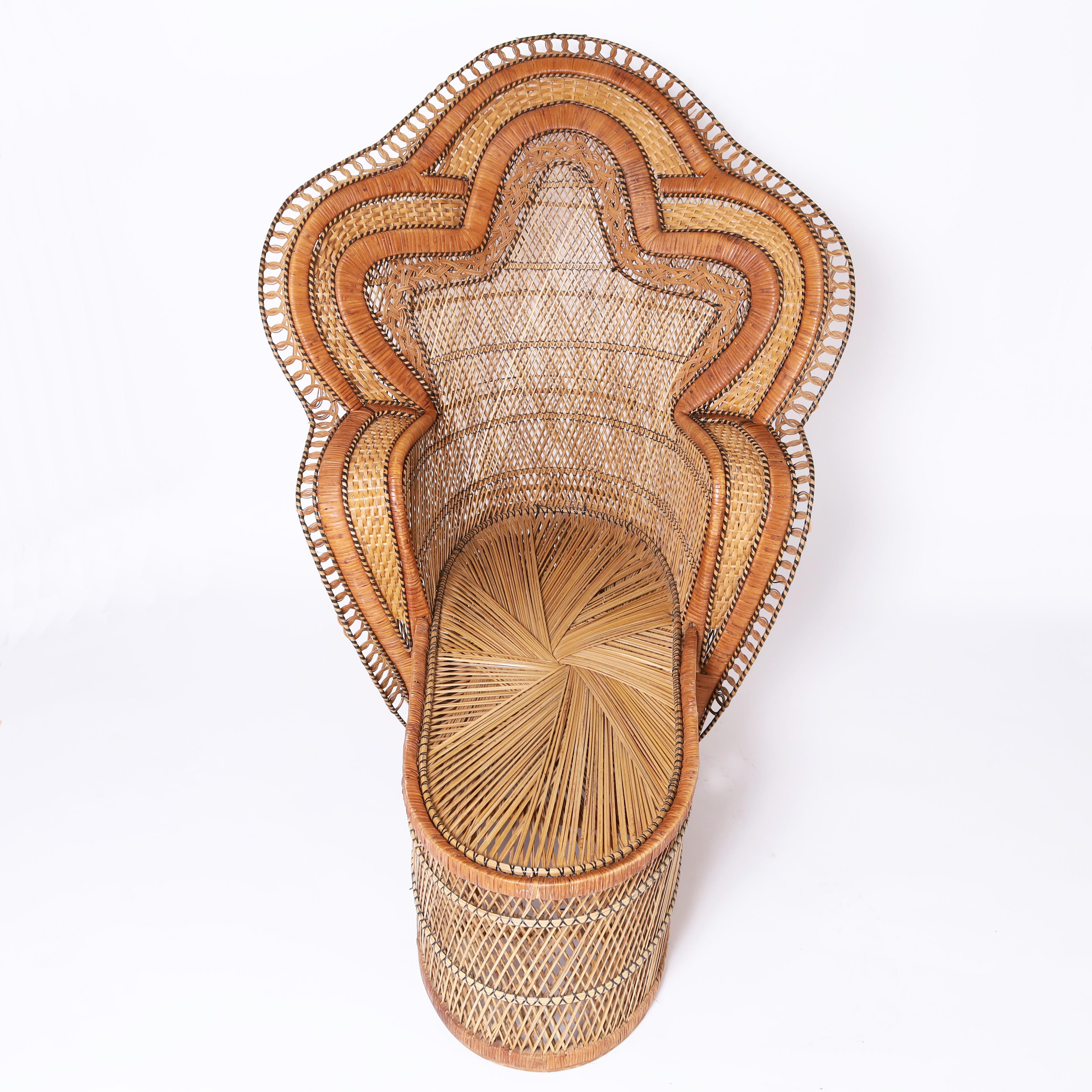Vintage Anglo Indian Peacock or Cobra Recamier Lounge Chair In Good Condition For Sale In Palm Beach, FL