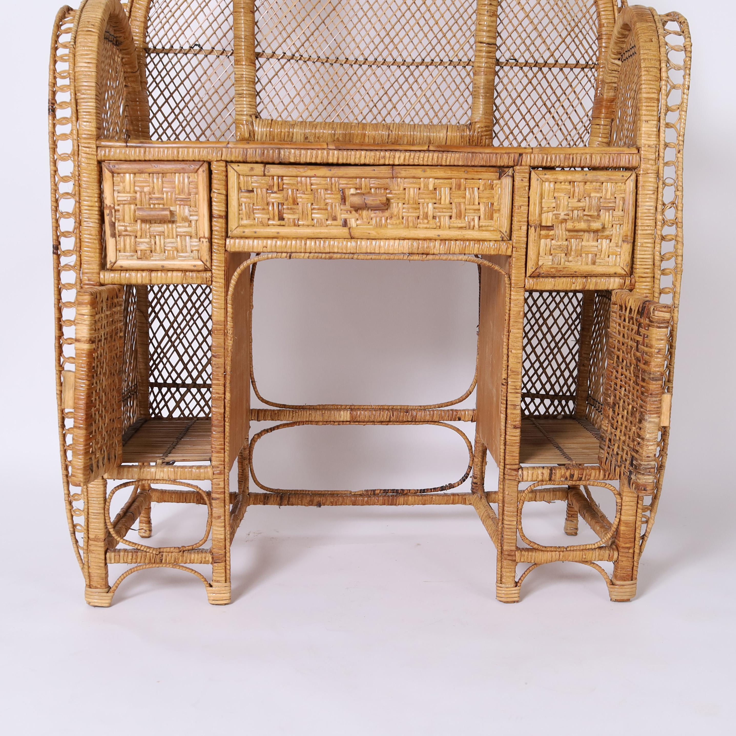 Vintage Anglo Indian Wicker und Rattan Pfau Eitelkeit (Korbweide) im Angebot