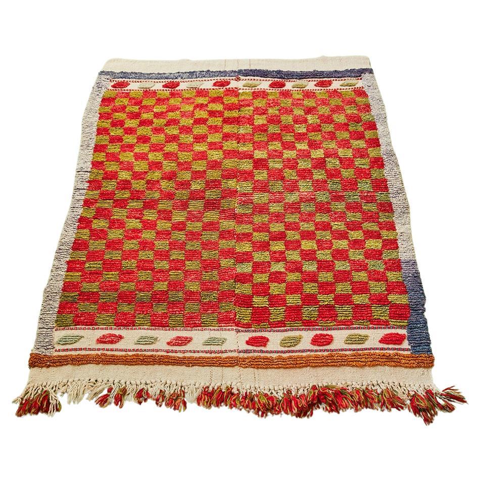 Vintage Angora Loop Pile Rug in Red & Green Check Pattern, Turkey, 20th Century For Sale
