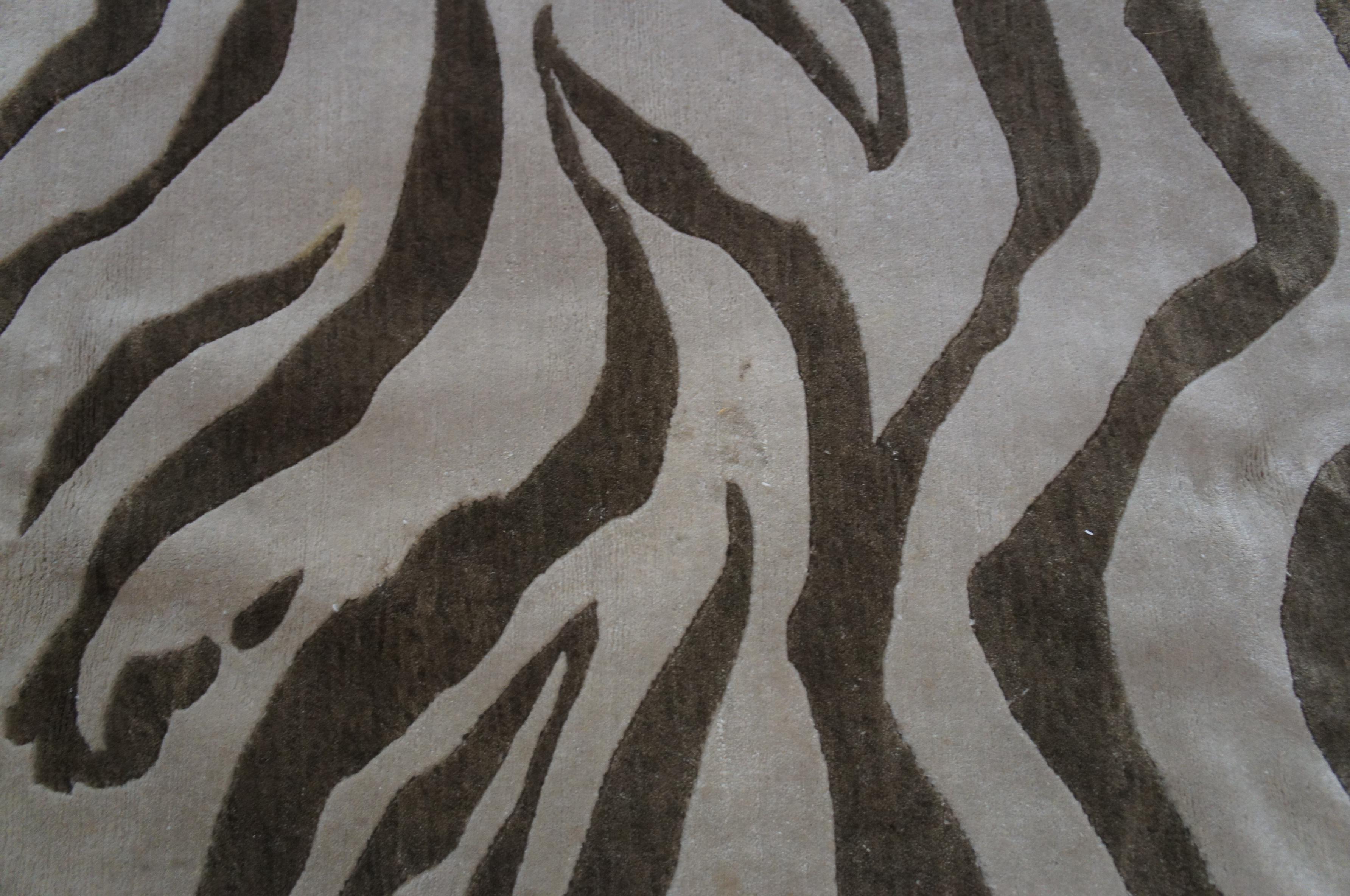 Vintage Animal Print Modern Brown & Beige Zebra Are Rug Carpet 8' x 11'  For Sale 4