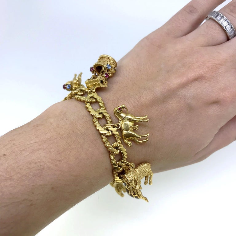 Vintage Animals Charms Link Yellow Gold Bracelet For Sale at 1stDibs