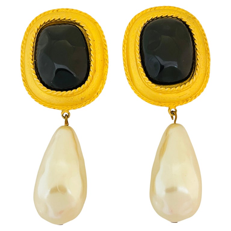 Vintage ANN TAYLOR gold black glass drop pearls clip on designer earrings  For Sale at 1stDibs | vintage ann taylor jewelry, designer earrings sale,  ann taylor pearl earrings