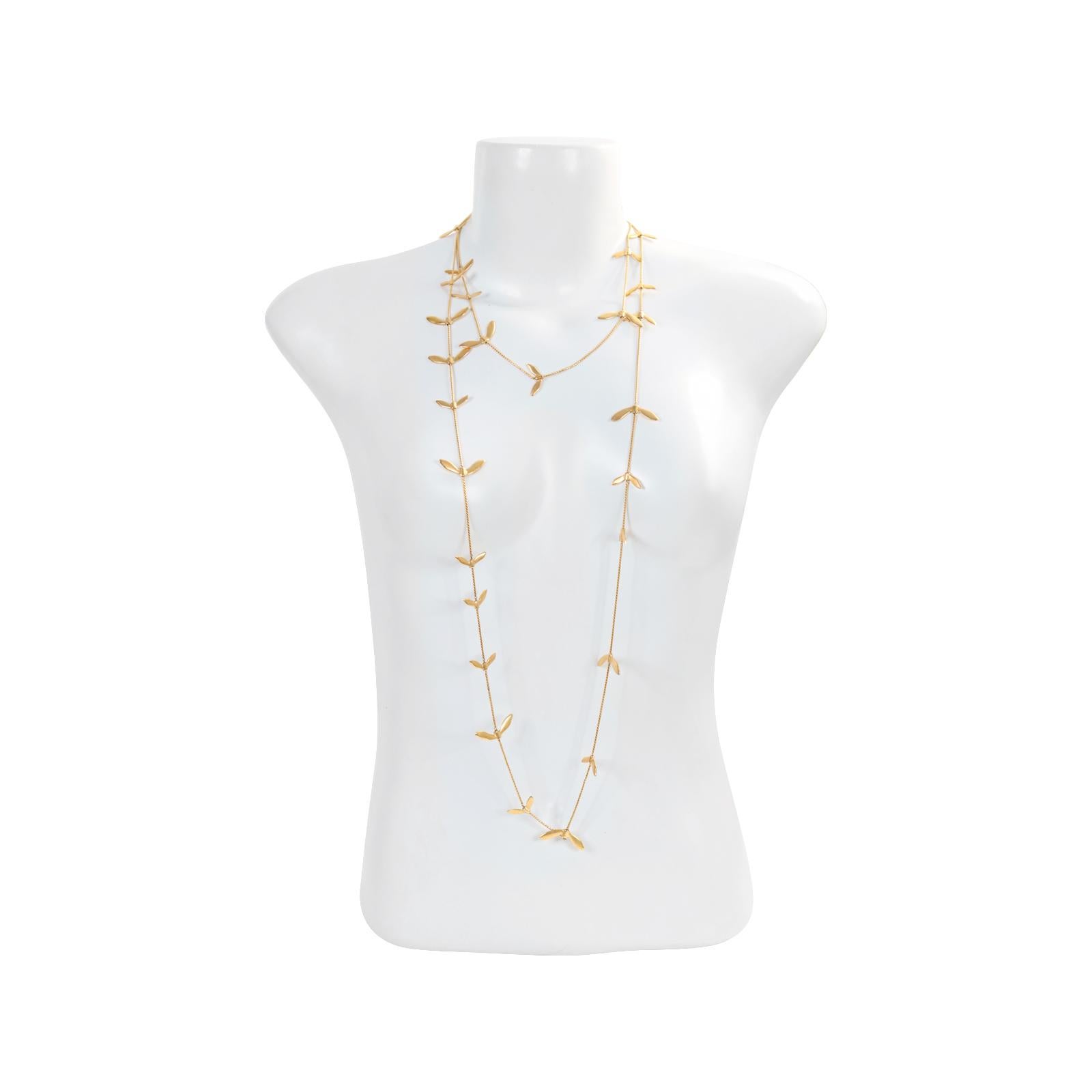 Collar largo vintage Anne Klein Couture en tono dorado Circa años 80 en venta 1