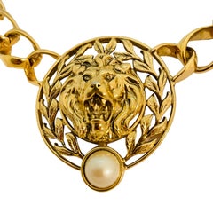 Vintage ANNE KLEIN gold pearl lions head chain designer runway necklace