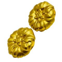 Boucles d'oreilles clip ANNE KLEIN matte gold tone vintage