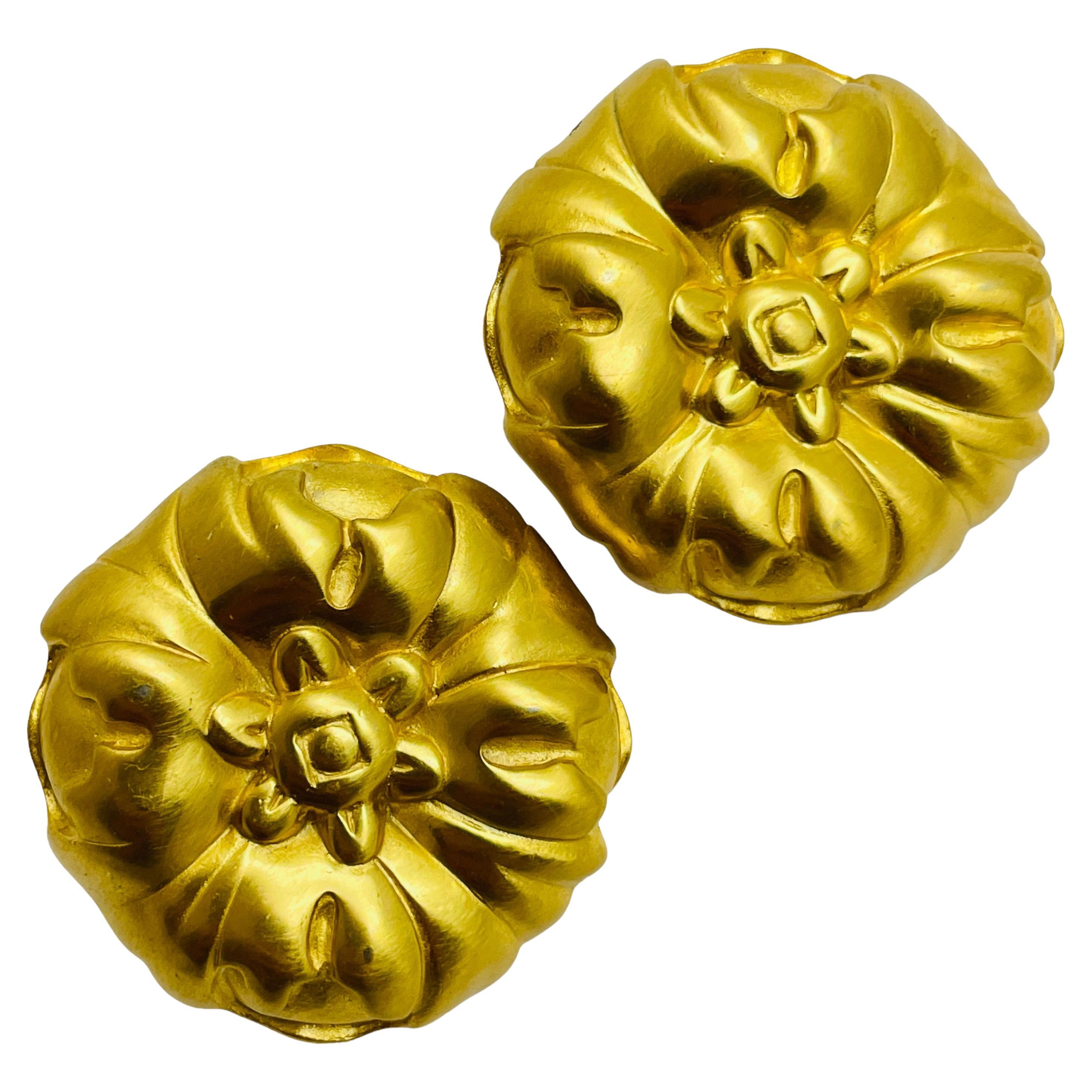 Vintage ANNE KLEIN matte gold tone clip on earrings For Sale