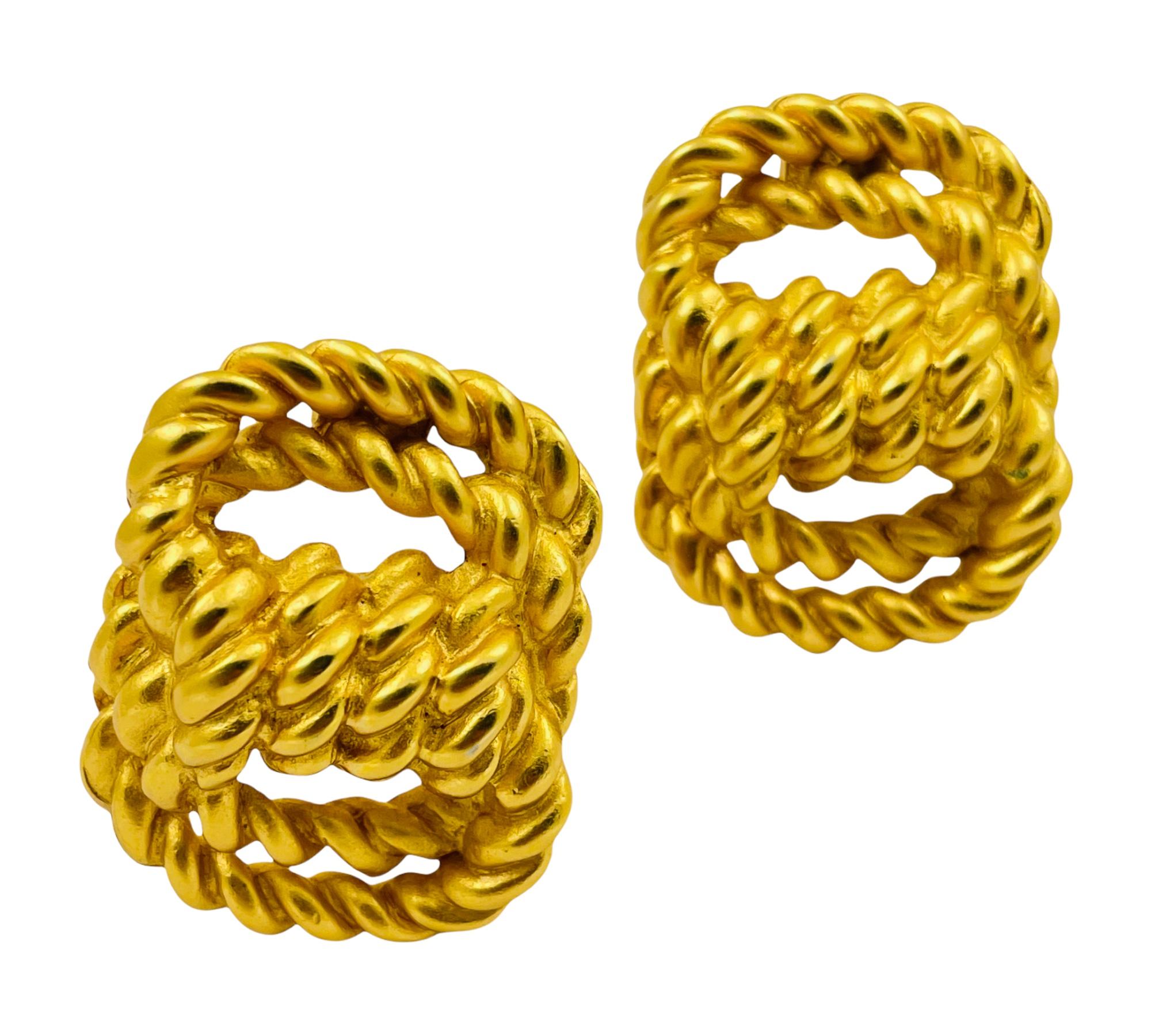 Vintage ANNE KLEINN riesige matte Gold Kette Seil Perle Laufsteg Designer Clip auf Ohr Damen im Angebot